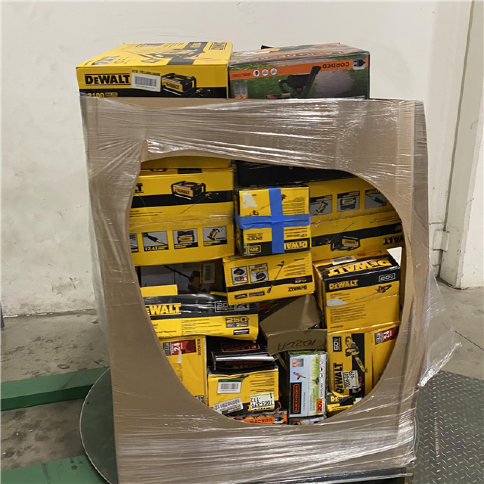 DALLAS LOCATION - AS-IS TOOL PALLET