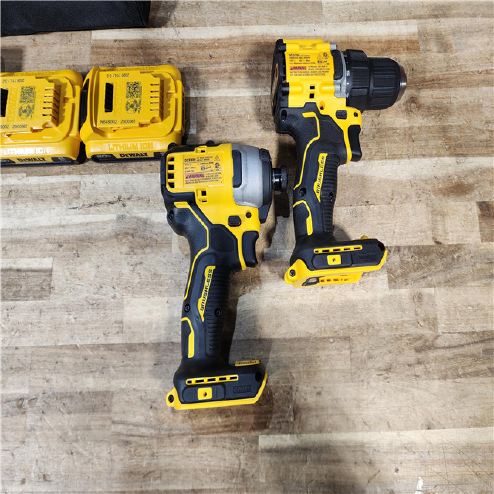 HOUSTON LOCATION - AS - IS DEWALT ATOMIC 20-Volt MAX Lithium-Ion Cordless Combo Kit