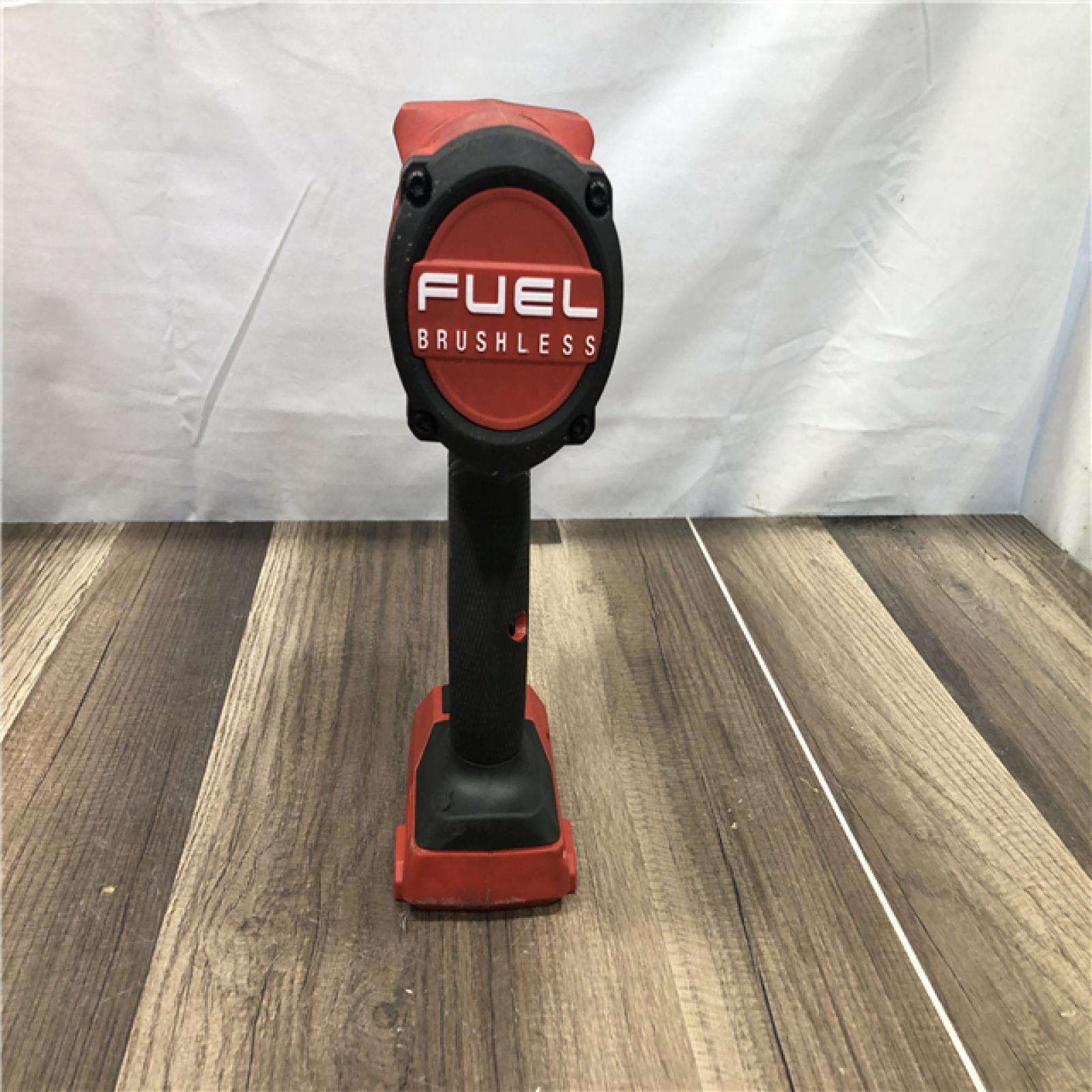 AS-IS Milwaukee  FUEL 18V Lithium-Ion Brushless Cordless 1/2 in. Impact Wrench w/Friction Ring Kit