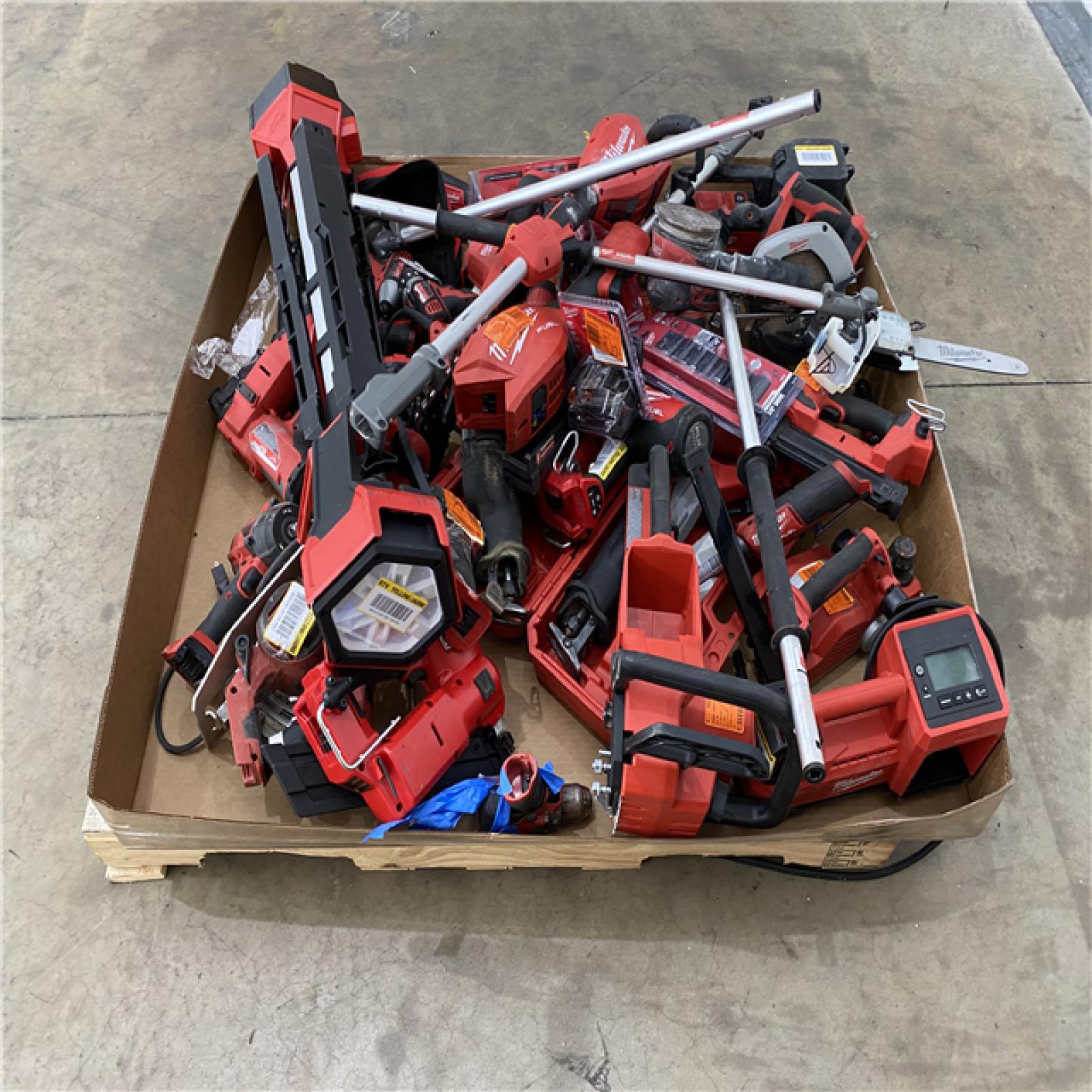 Houston Location AS IS - Tool Pallet