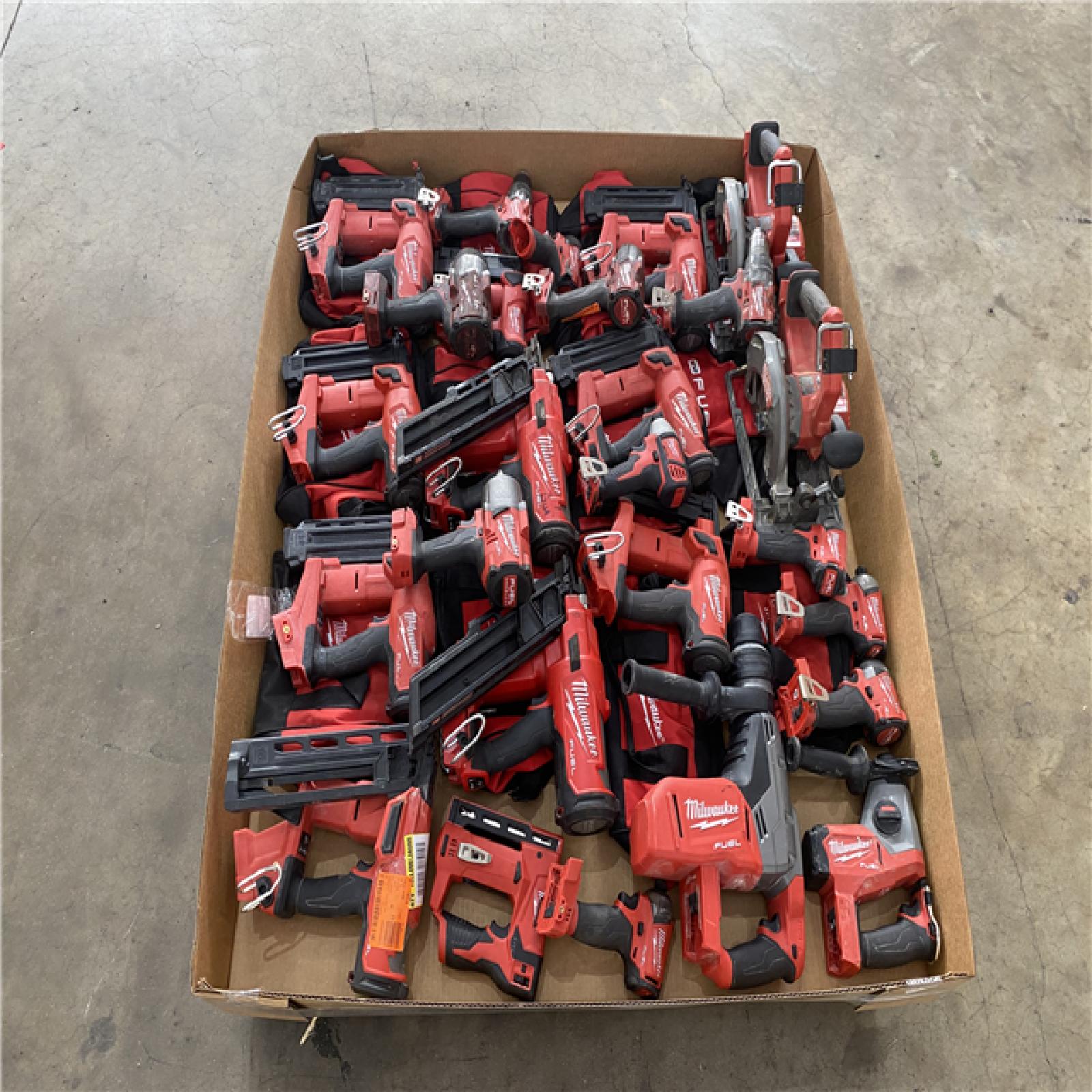 Houston Location AS IS - Tool Pallet