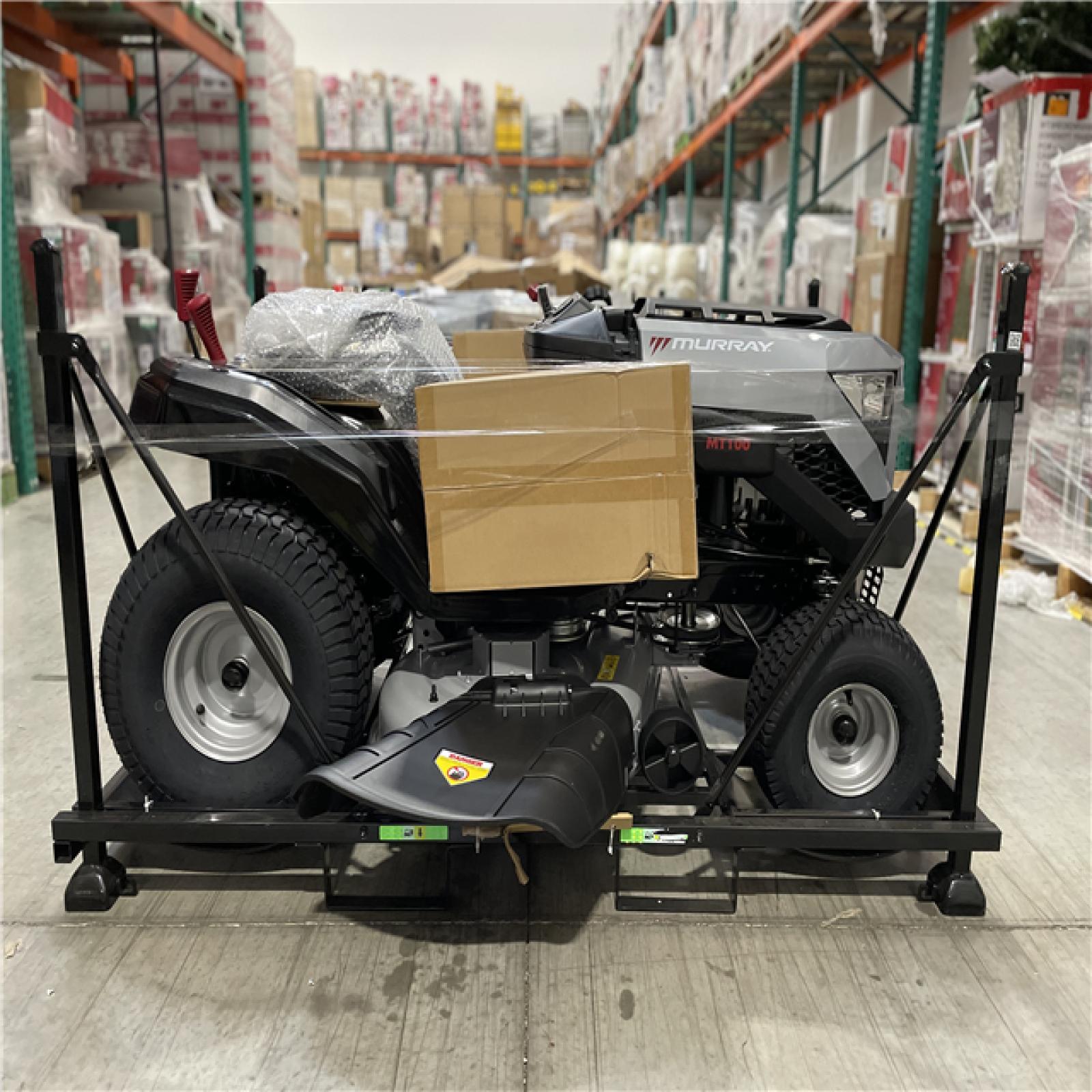 DALLAS LOCATION -  Murray MT100 42 in. 13.5 HP 500cc E1350 Series Briggs and Stratton Engine 6-Speed Manual Gas Riding Lawn Tractor Mower