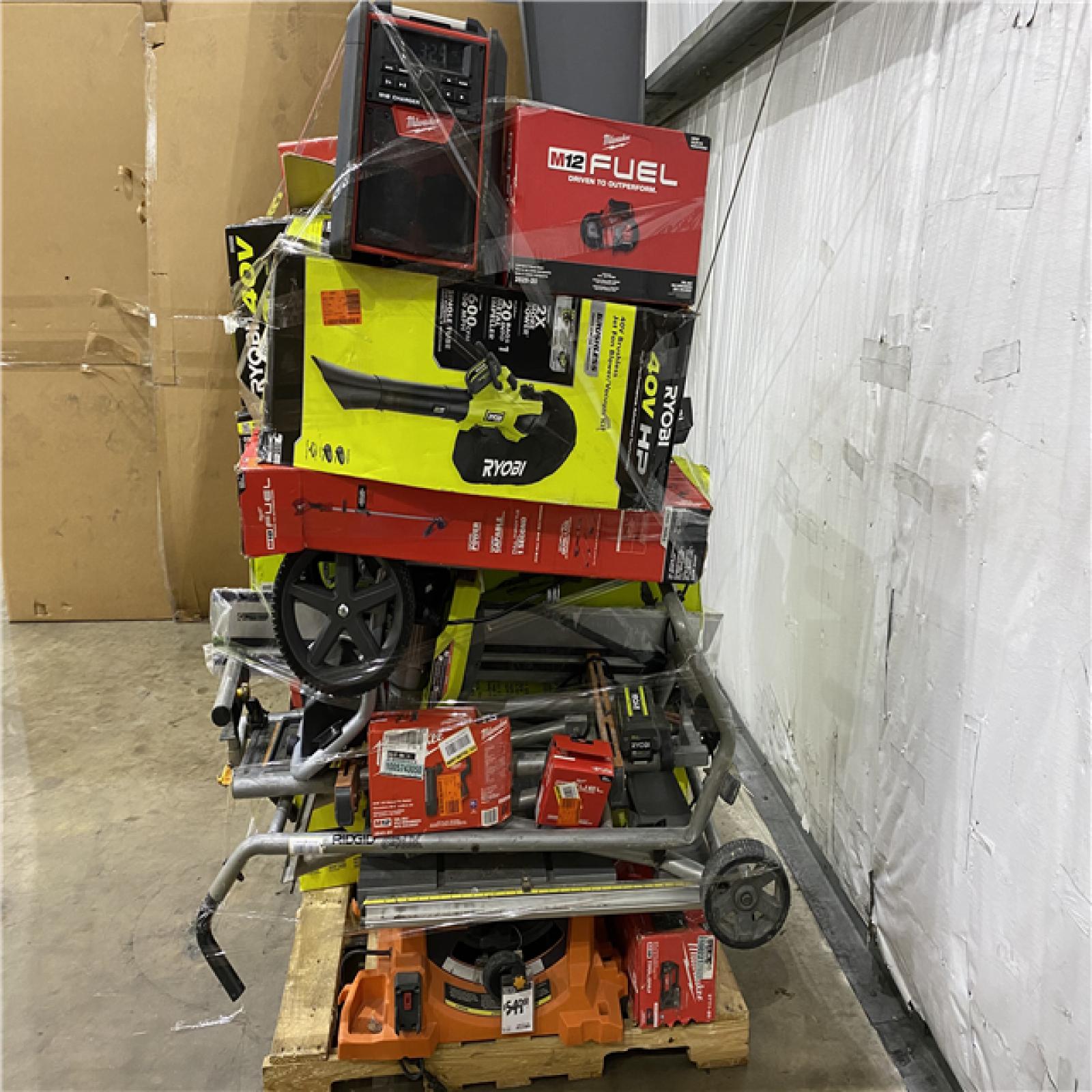 Houston Location AS IS - Tool Pallet