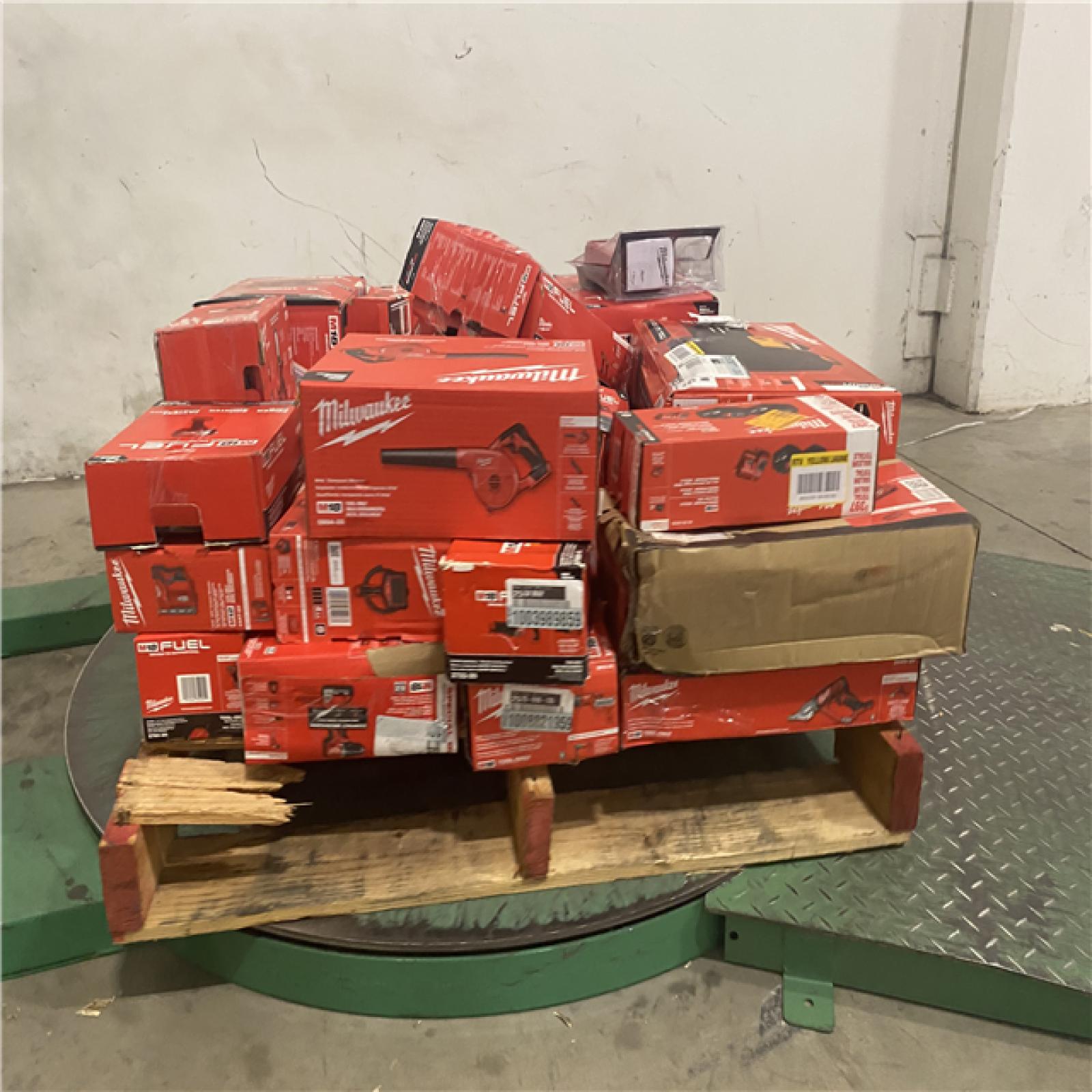 Dallas Location - As-Is MILWAUKEE Tool Pallet