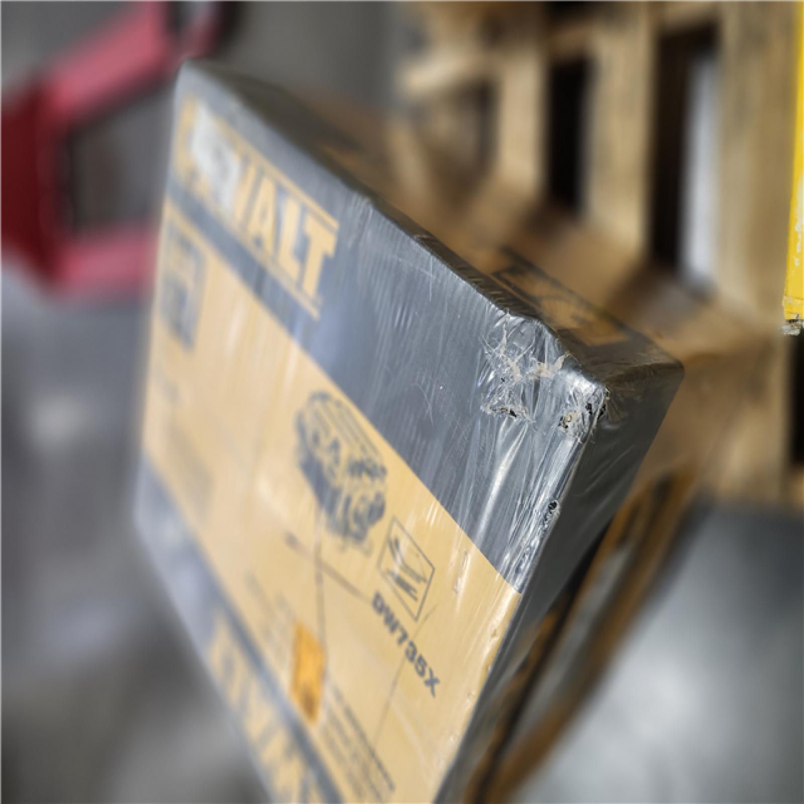 NEW- 15 Amp Corded 13 in. Heavy-Duty 2-Speed Bench Planer