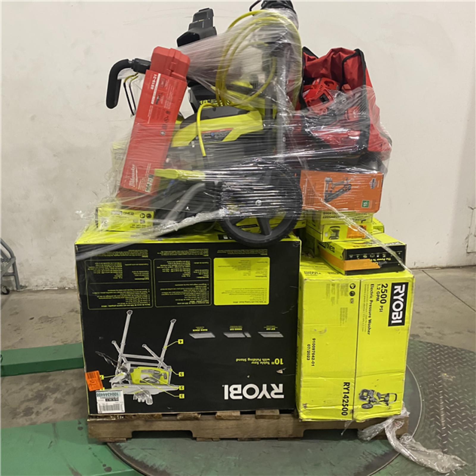 Dallas Location - As-Is Tool Pallet