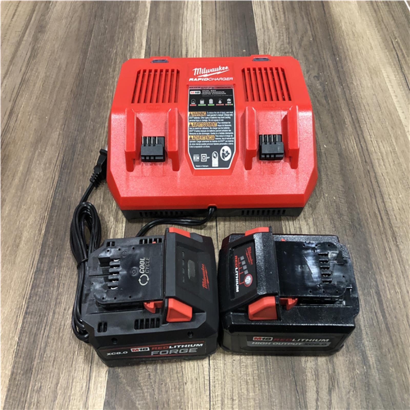 AS-IS Milwaukee 18-Volt Lithium-Ion REDLITHIUM FORGE Starter Kit