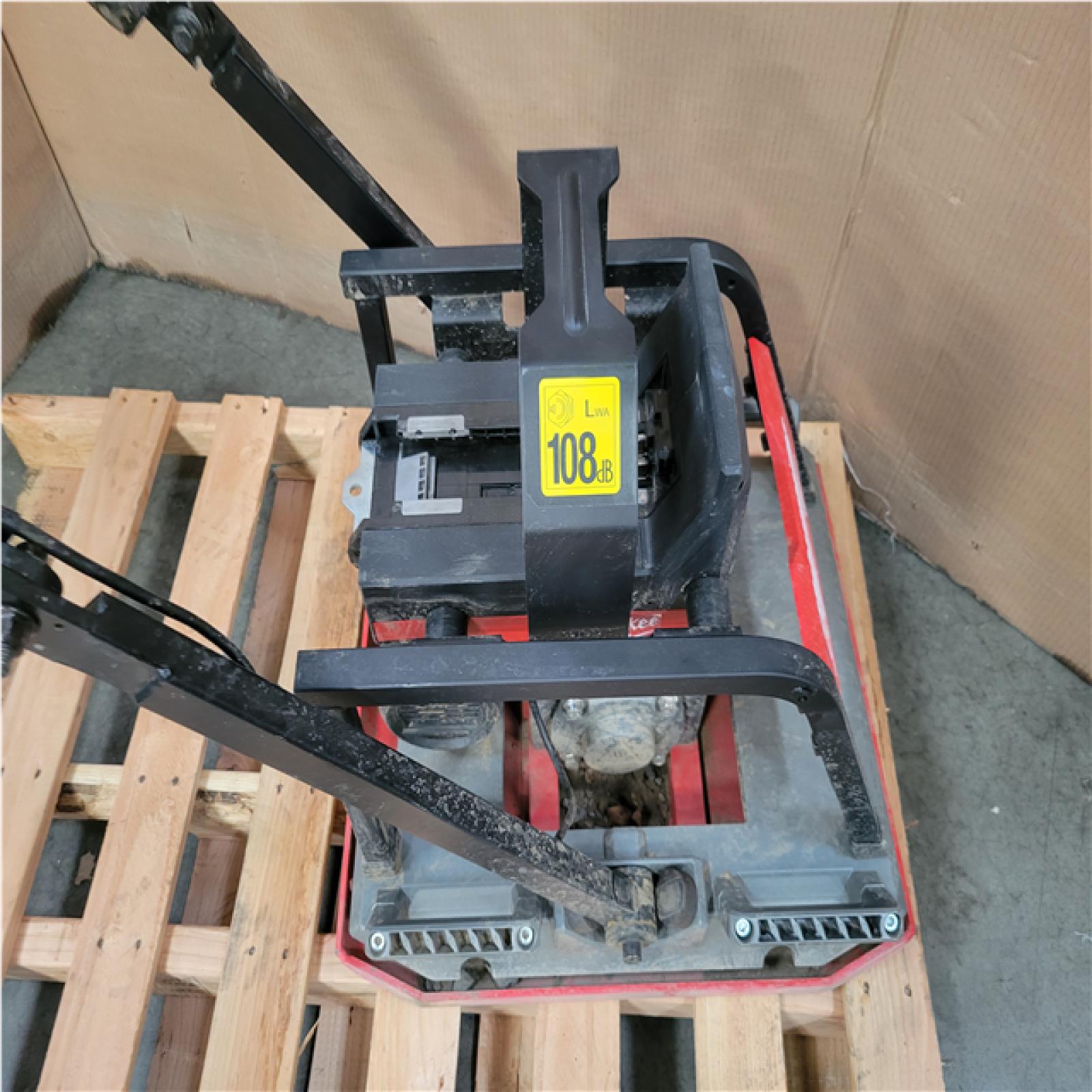 CALIFORNIA AS-IS MILWAUKEE MX FUEL PLATE COMPACTOR