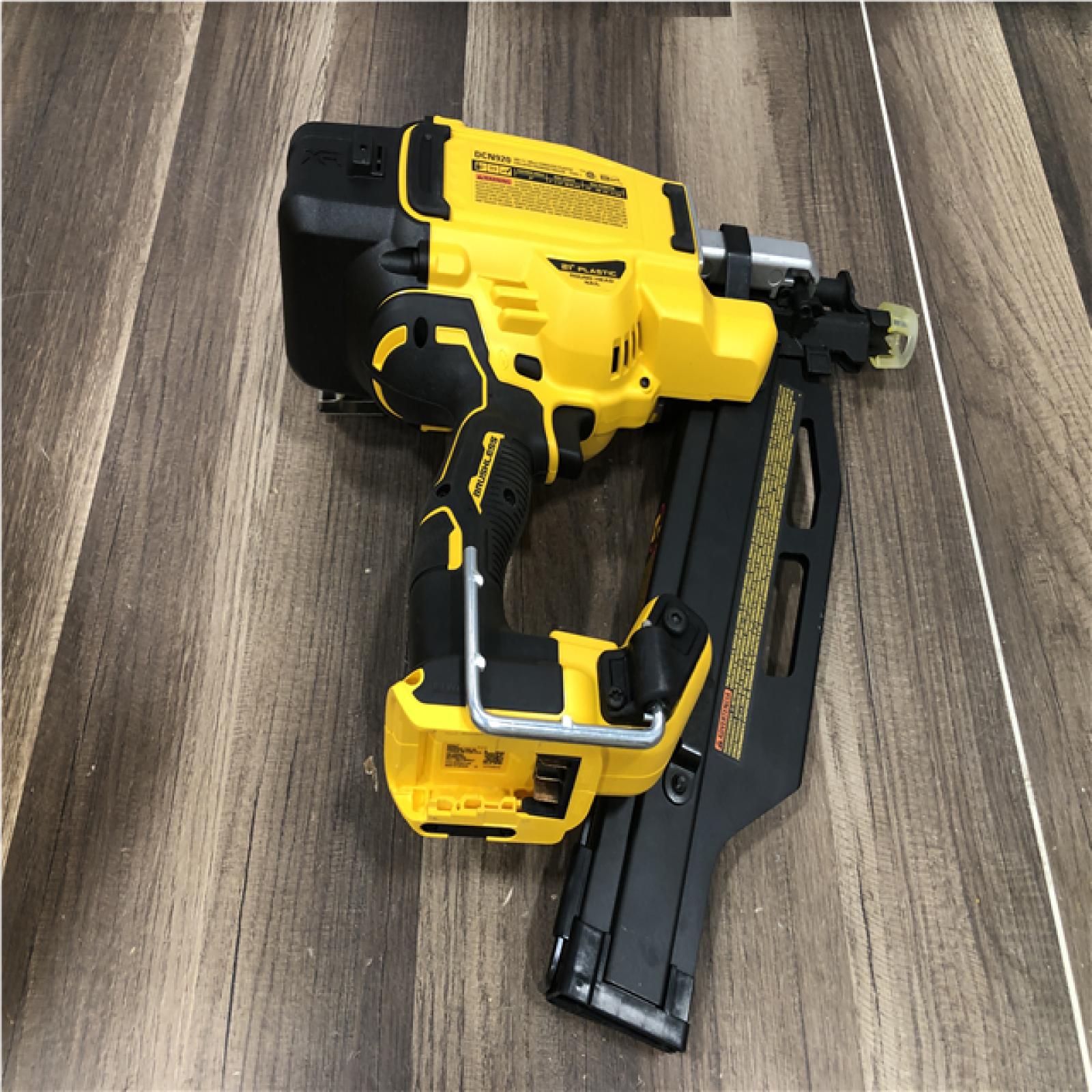 AS-IS DEWALT 20-Volt 21° Cordless Framing Nailer (Tool-Only)