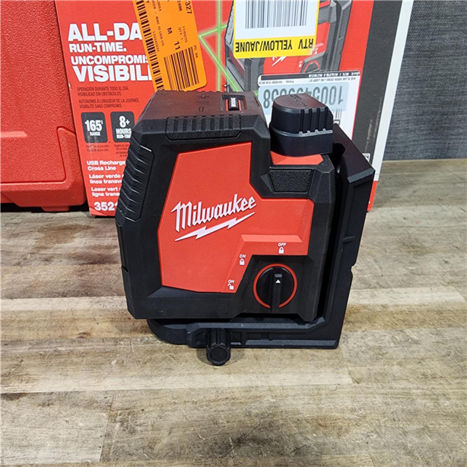 HOUSTON LOCATION - AS-IS MILWAUKEE 100 ft. REDLITHIUM Lithium-Ion USB Green Rechargeable Cross Line Laser Level
