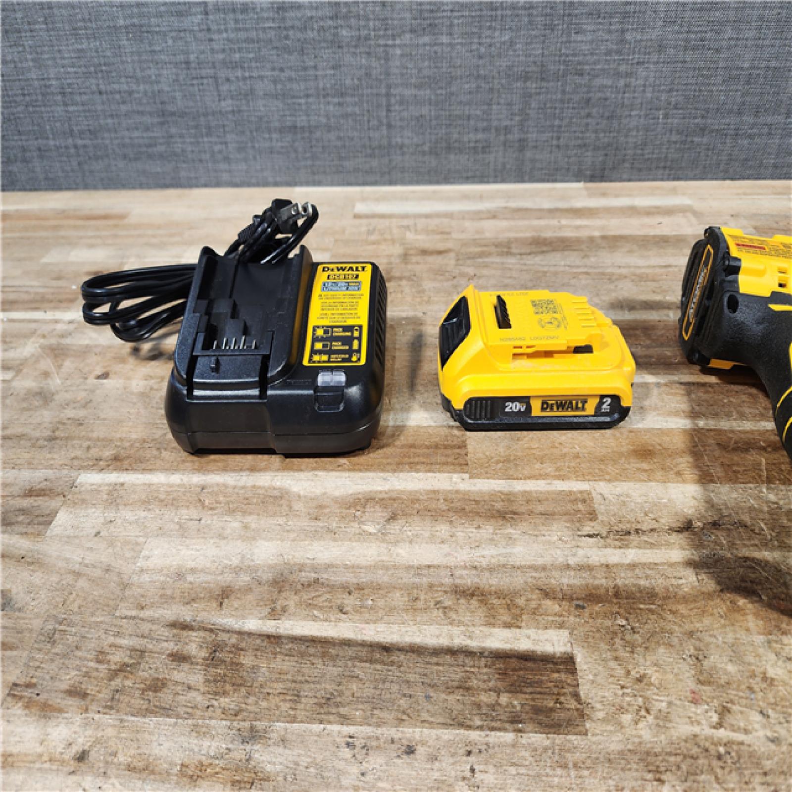 HOUSTON LOCATION - AS - IS DEWALT Atomic 20V Lithium-Ion Cordless Compact 1/2 in. Drill/Driver Kit
