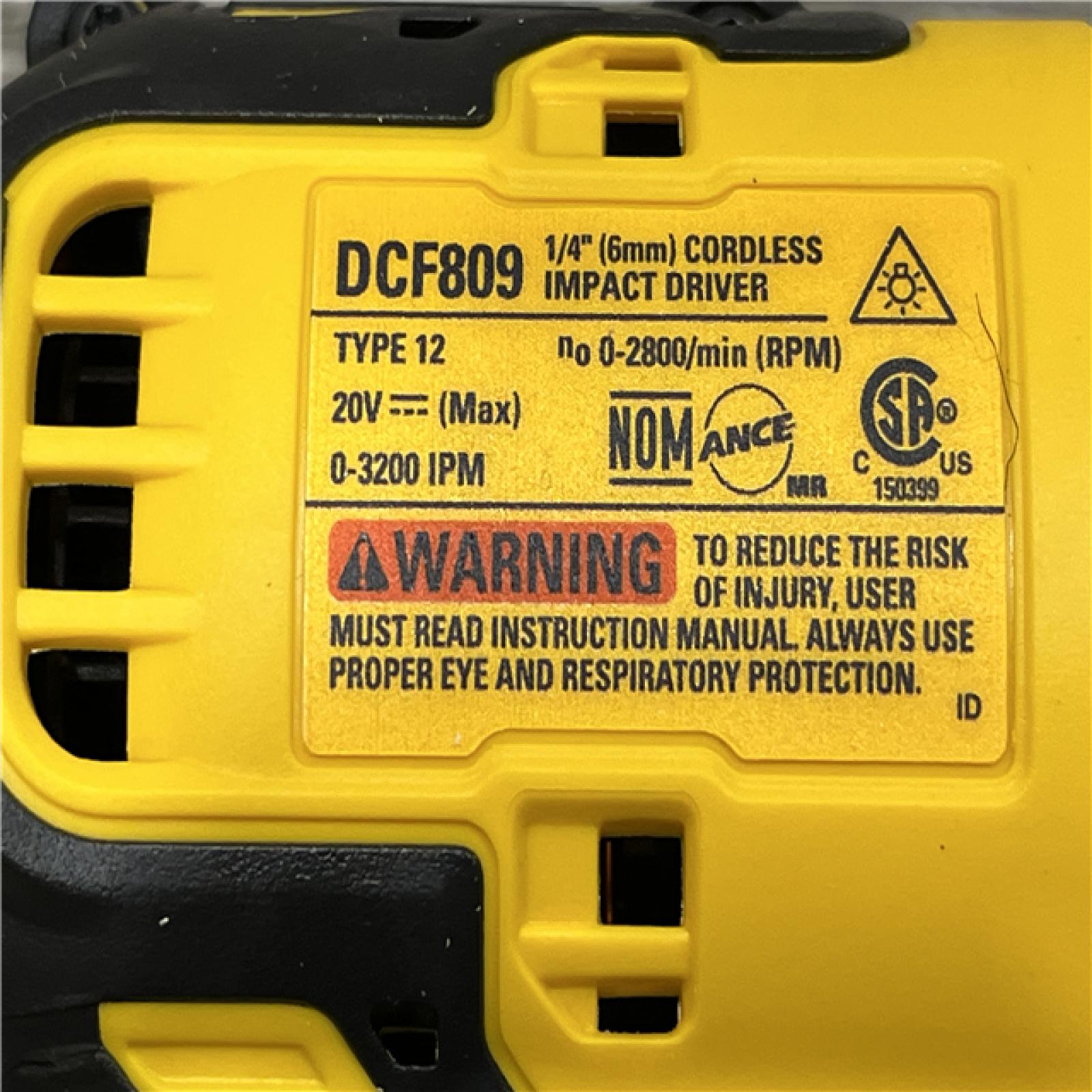 AS-IS DEWALT ATOMIC 20-Volt MAX Lithium-Ion Cordless Combo Kit