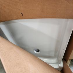 Phoenix Location AS-IS Sterling's Bathroom/Shower Walls, Base and Accessory Pallet