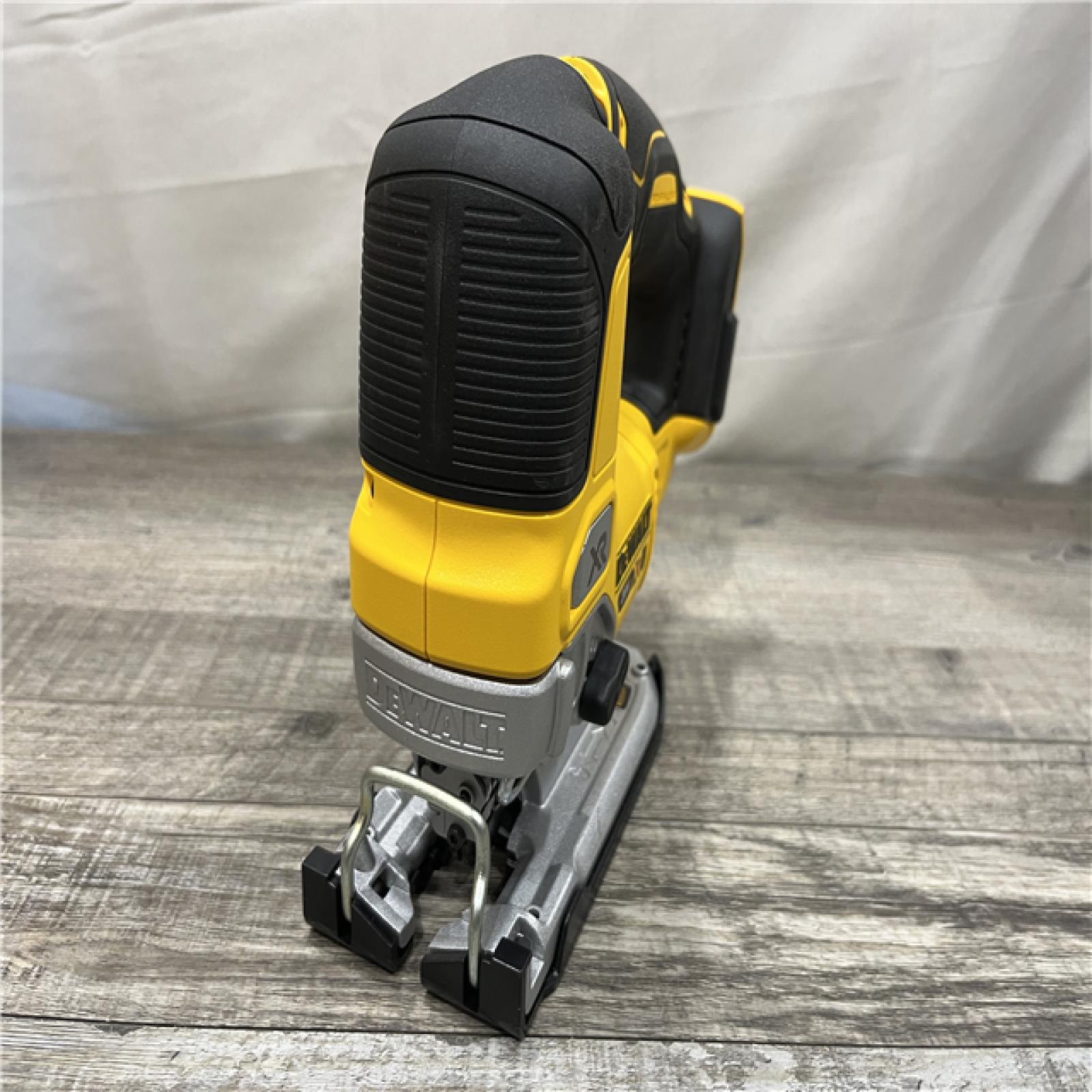AS-IS DEWALT 20V MAX XR Cordless Brushless Jigsaw (Tool Only)