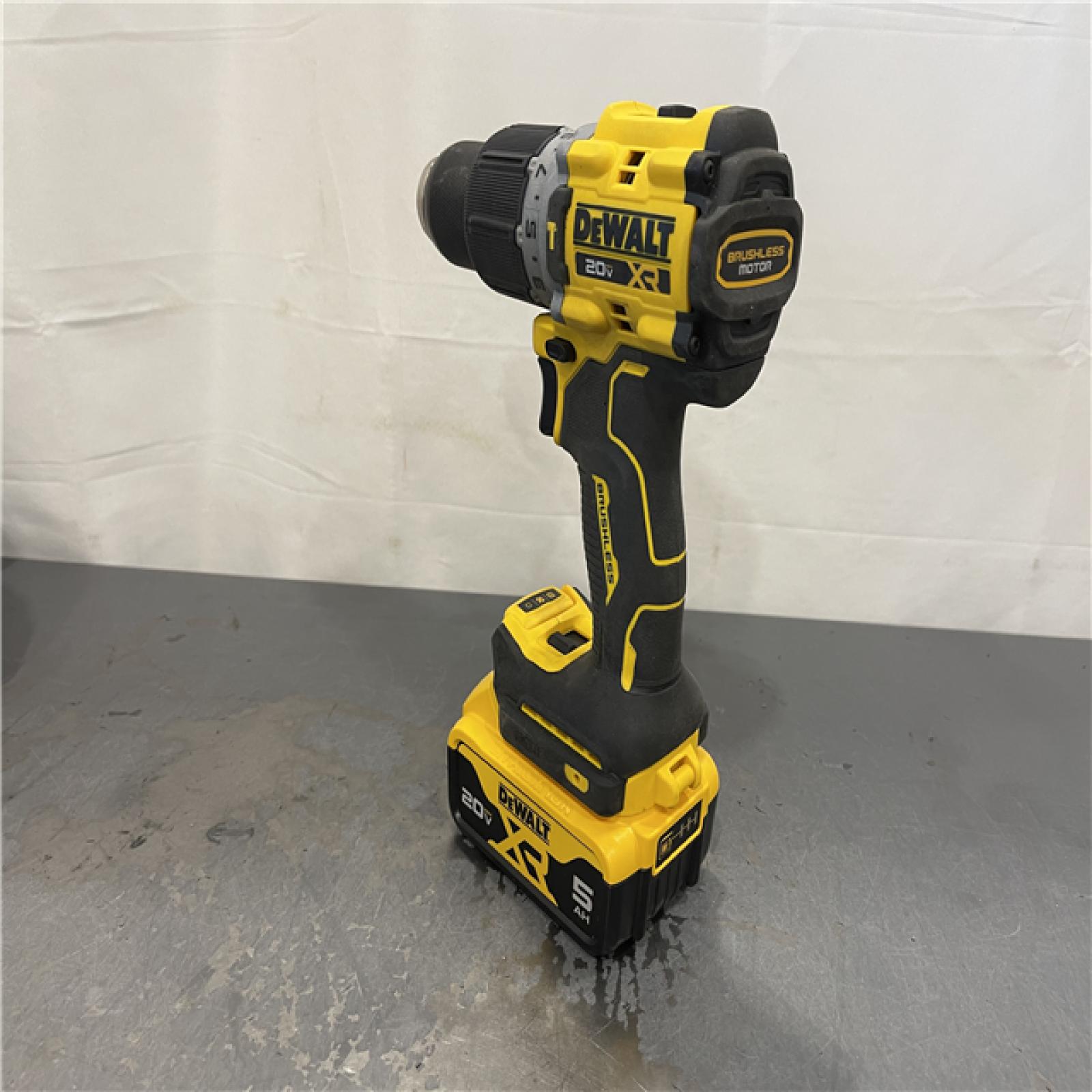 AS-IS - DeWalt 20V Lithium-Ion Compact Cordless 1/2 in. Hammer Drill Kit