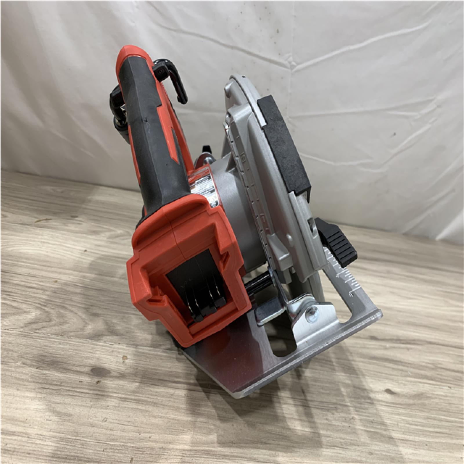 AS-IS Milwaukee 18V Lithium-Ion Brushless Cordless 7-1/4 in. Circular Saw (Tool-Only)