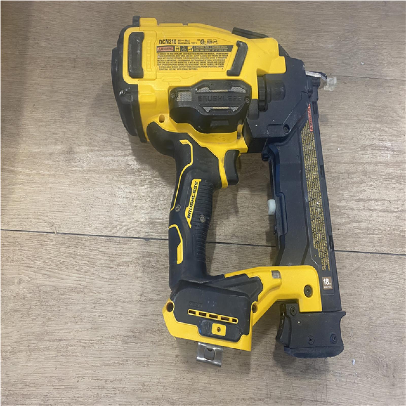 as-is DEWALT 20V MAX XR 18 Gauge Cordless Brad Nailer (Tool Only)