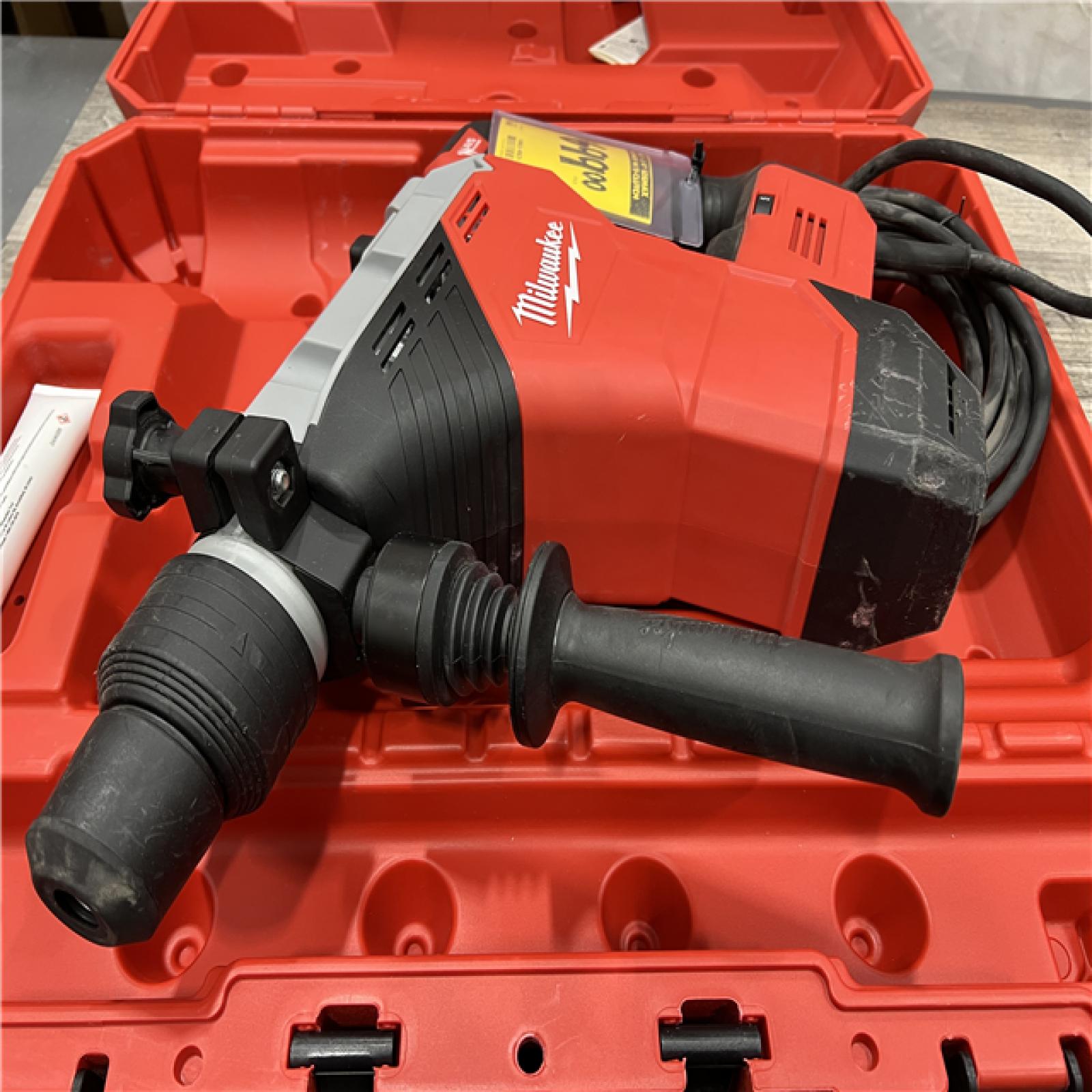 AS-IS Millwaukee 1-3/4 in. SDS-MAX Rotary Hammer