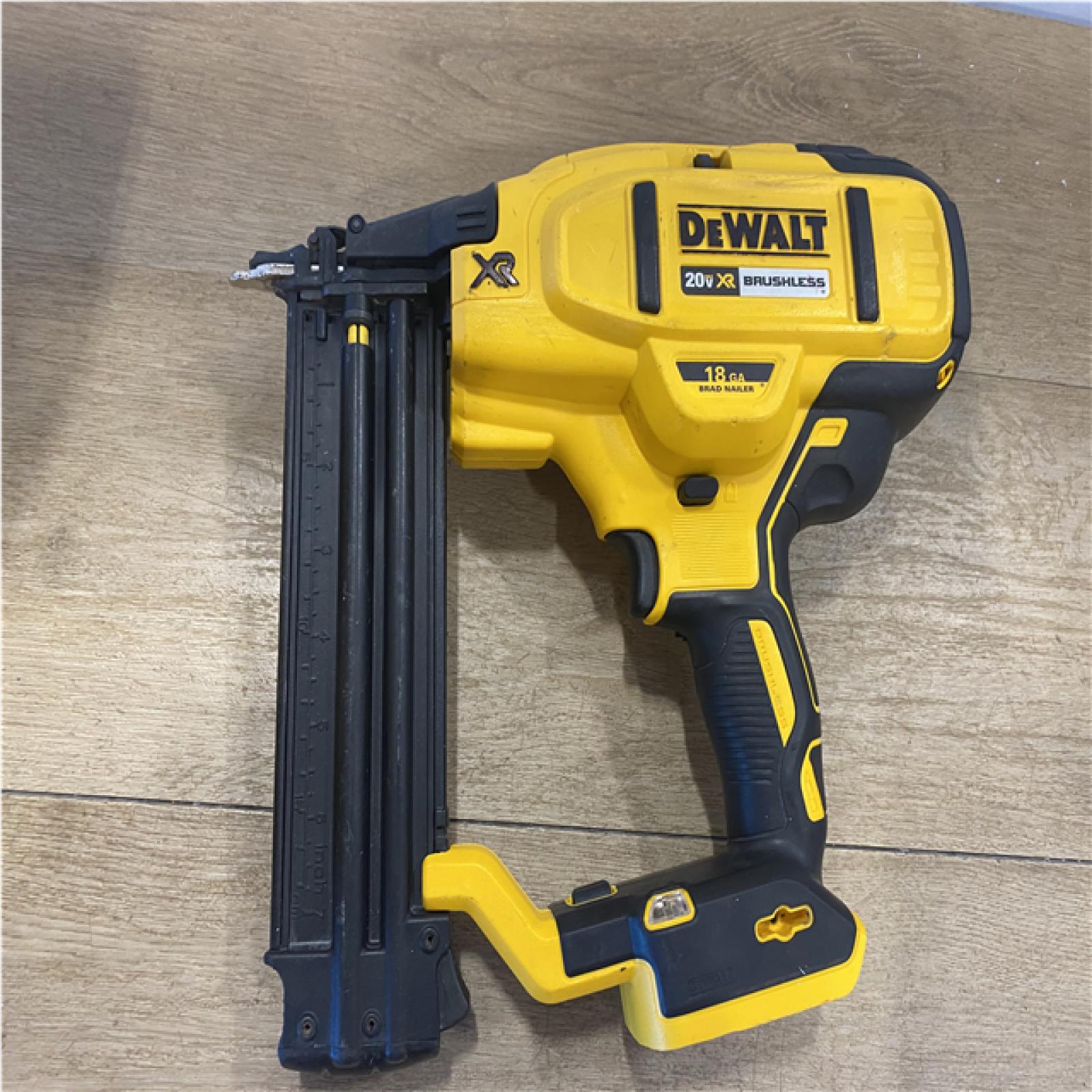 AS-IS DEWALT 20V MAX XR 18 Gauge Cordless Brad Nailer (Tool Only)