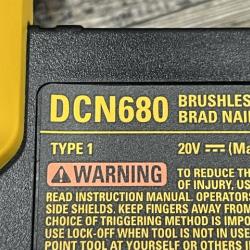 AS-IS DEWALT 20V MAX XR 18 Gauge Brad Nailer Kit