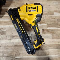 HOUSTON LOCATION - AS-IS DEWALT 20V MAX XR Lithium-Ion Cordless 2-1/2 in. 15-Gauge Finish Nailer Kit