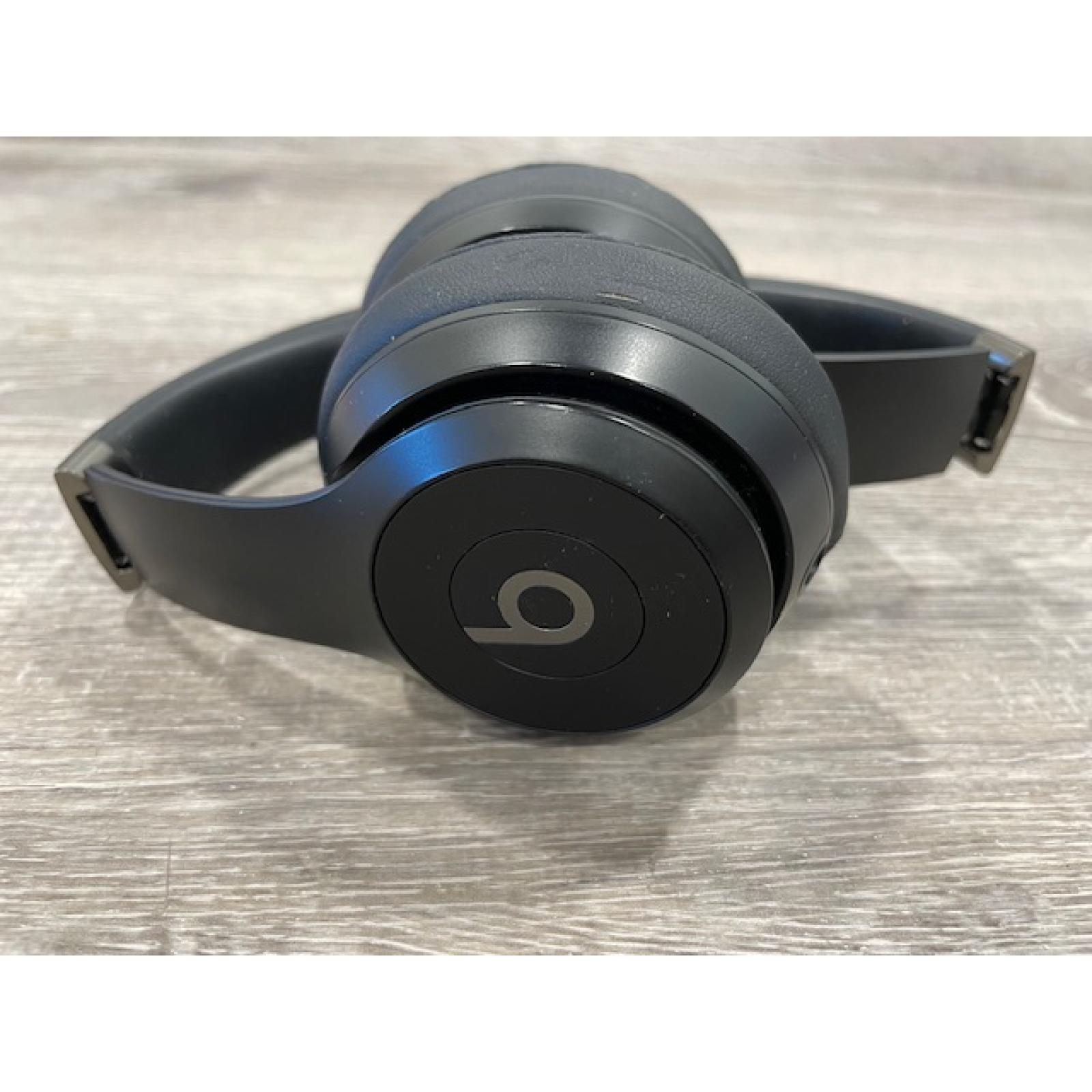 AS-IS Beats Solo 4 Bluetooth Wireless On-Ear Headphones