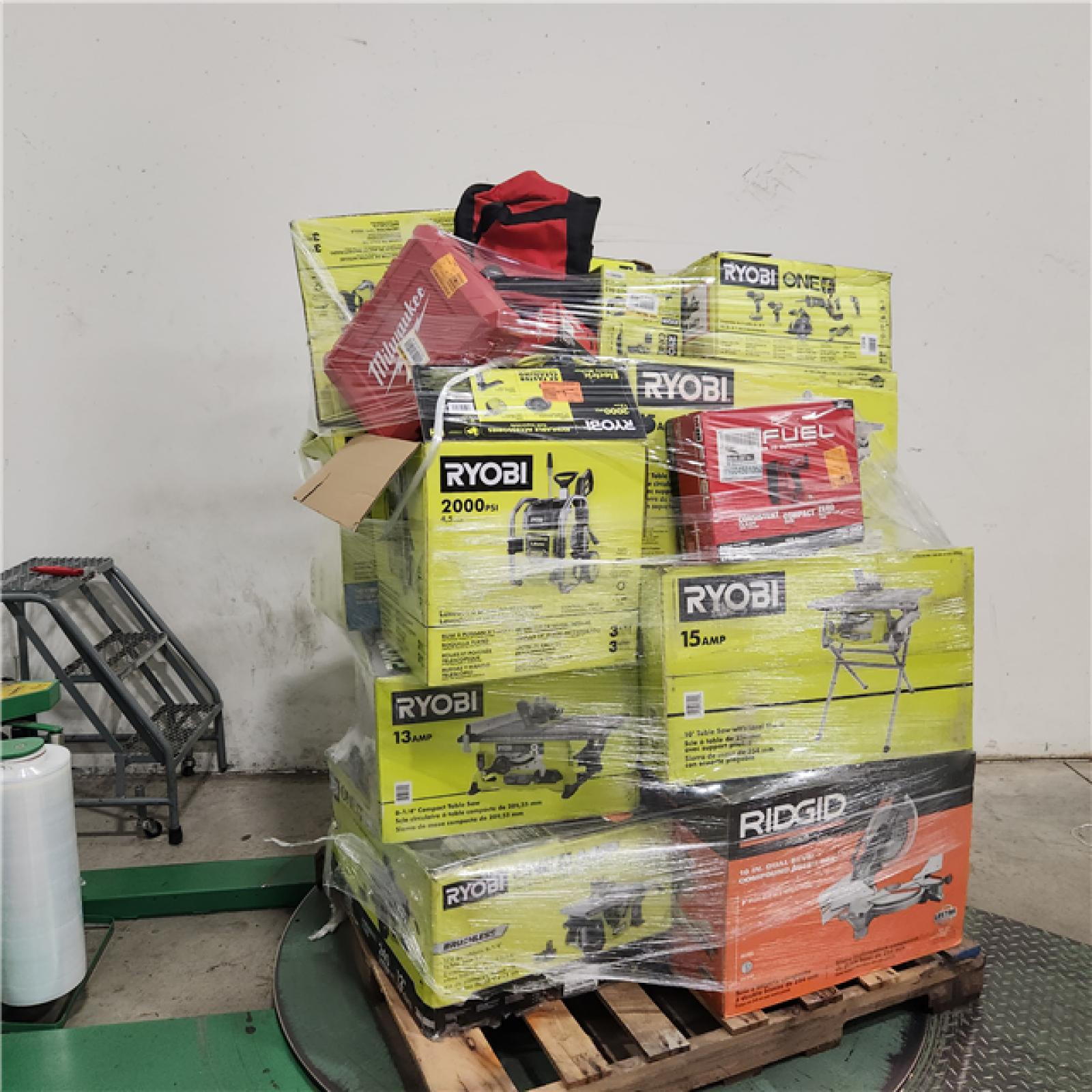 Dallas Location - As-Is Tool Pallet