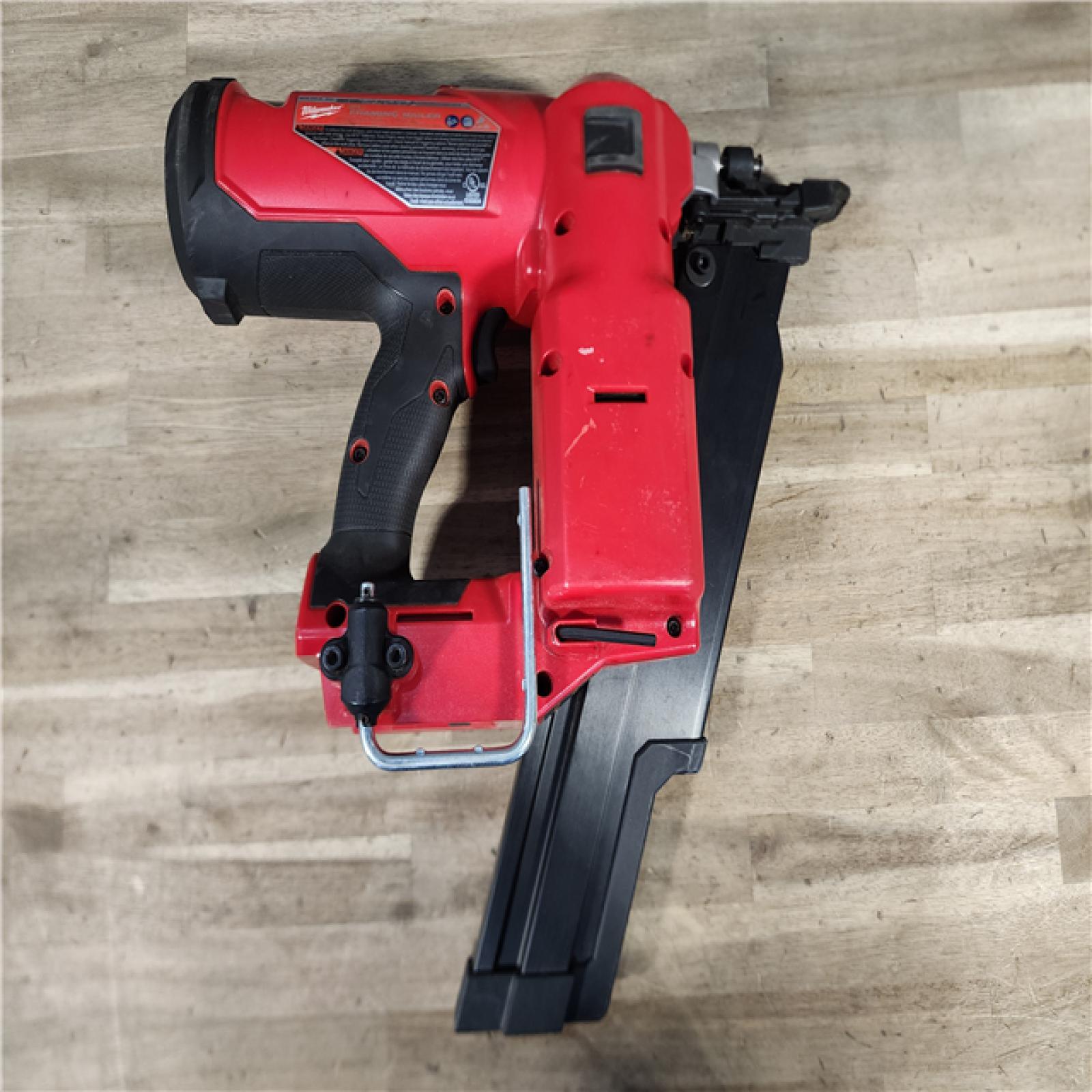 HOUSTON LOCATION - AS-IS Milwaukee 2744-20 M18 FUEL 3-1/2 in. 18-Volt 21-Degree Lithium-Ion Brushless Cordless Framing Nailer (Tool-Only)