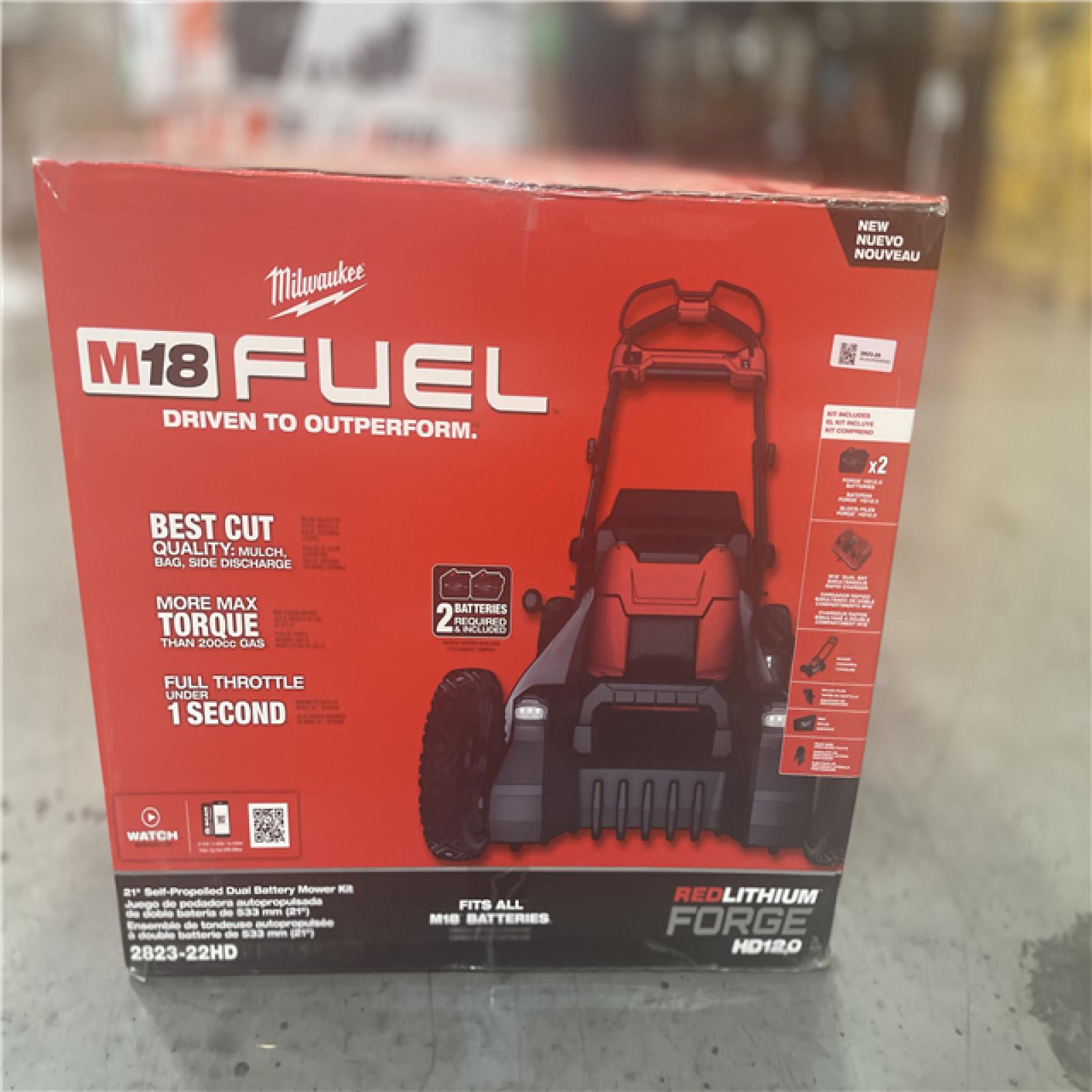 NEW! - Milwaukee M18 FUEL 21 Self-Propelled Dual Battery Mower Kit w/ (2) 12 Ah Forge Batteries & Dual Bay Rapid Charger