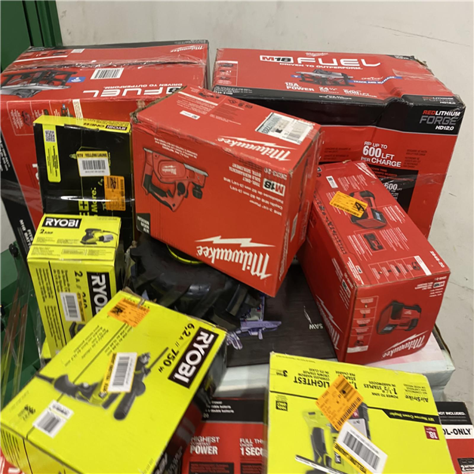 Dallas Location - As-Is Tool Pallet