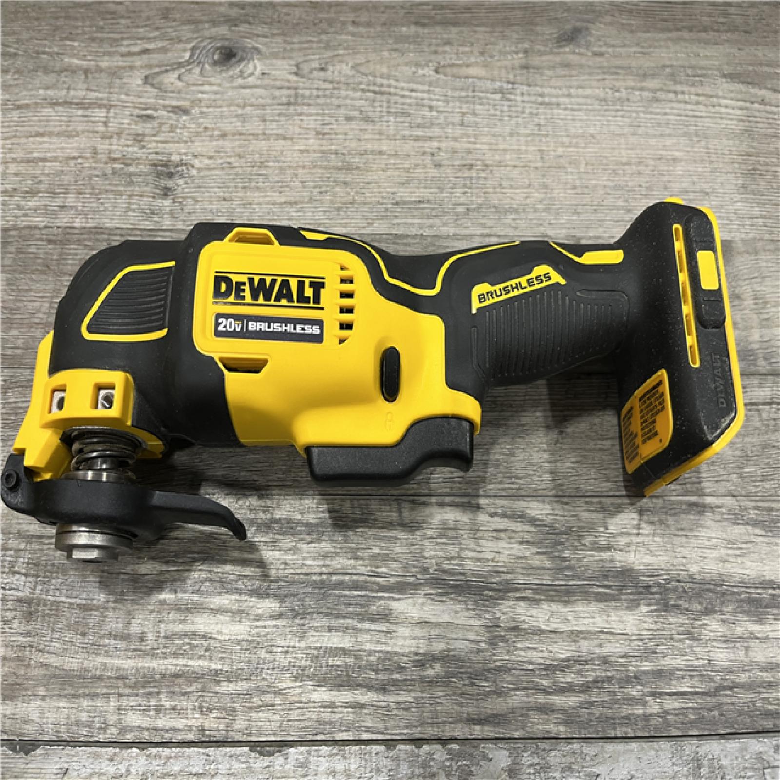 AS-IS DEWALT ATOMIC 20V MAX Cordless Brushless Oscillating Multi Tool Kit