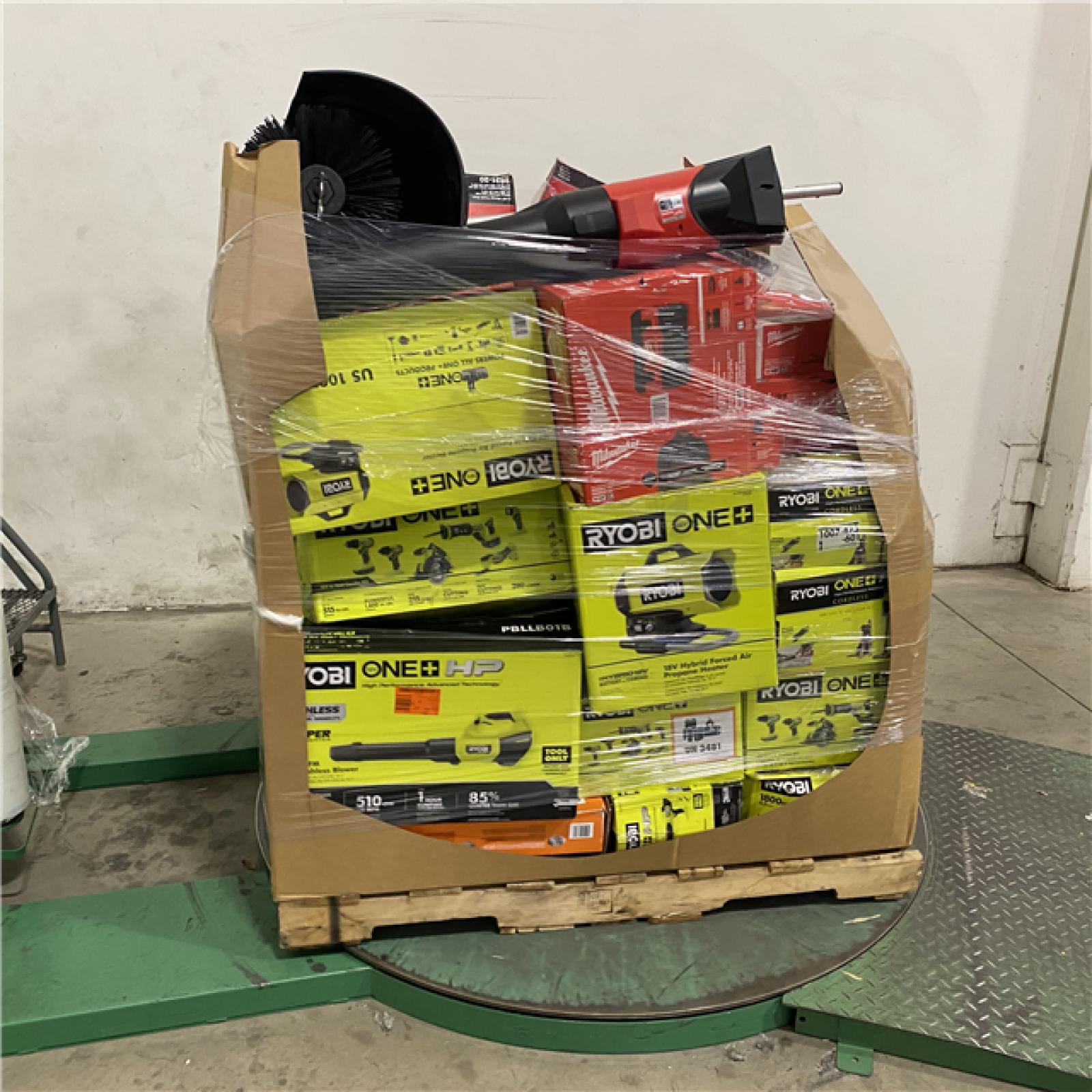 Dallas Location - As-Is Tool Pallet