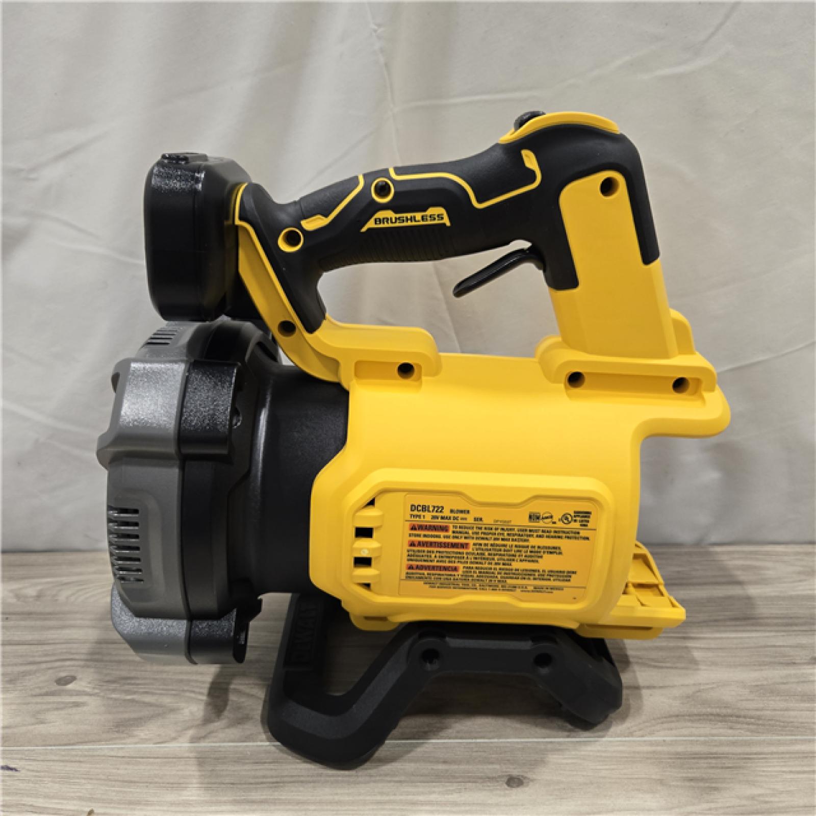 AS-IS DEWALT 20V MAX 125 MPH 450 CFM Cordless Blower (Tool Only)