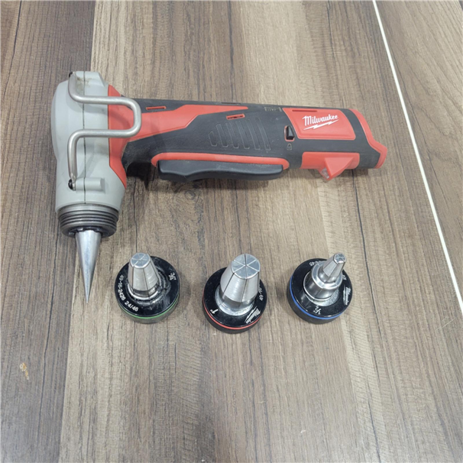 AS-IS  Milwaukee M12 12-Volt Lithium-Ion Cordless PEX Expansion Tool Kit with (2) 1.5 Ah Batteries, (3) Expansion Heads and Hard Case