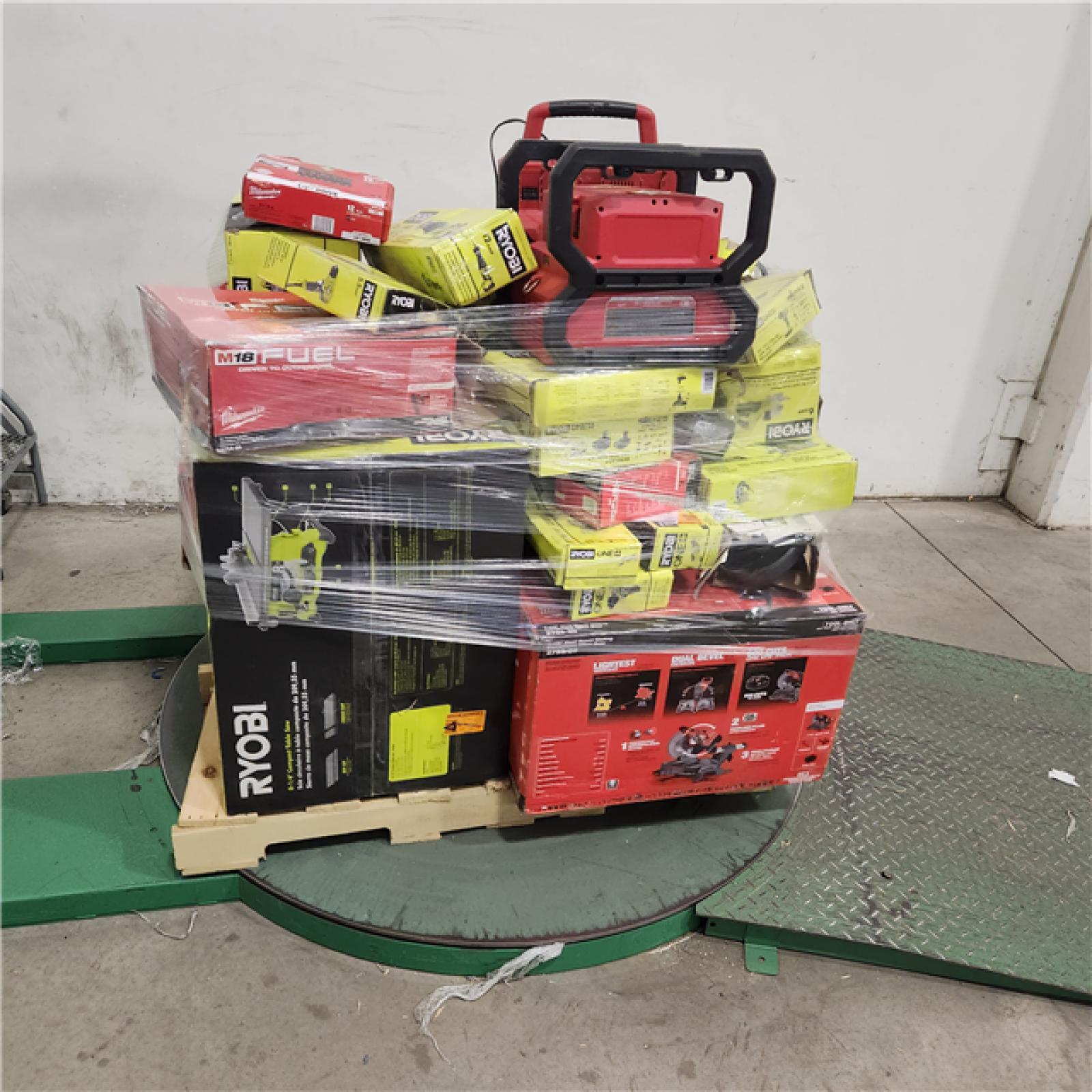Dallas Location - As-Is Tool Pallet