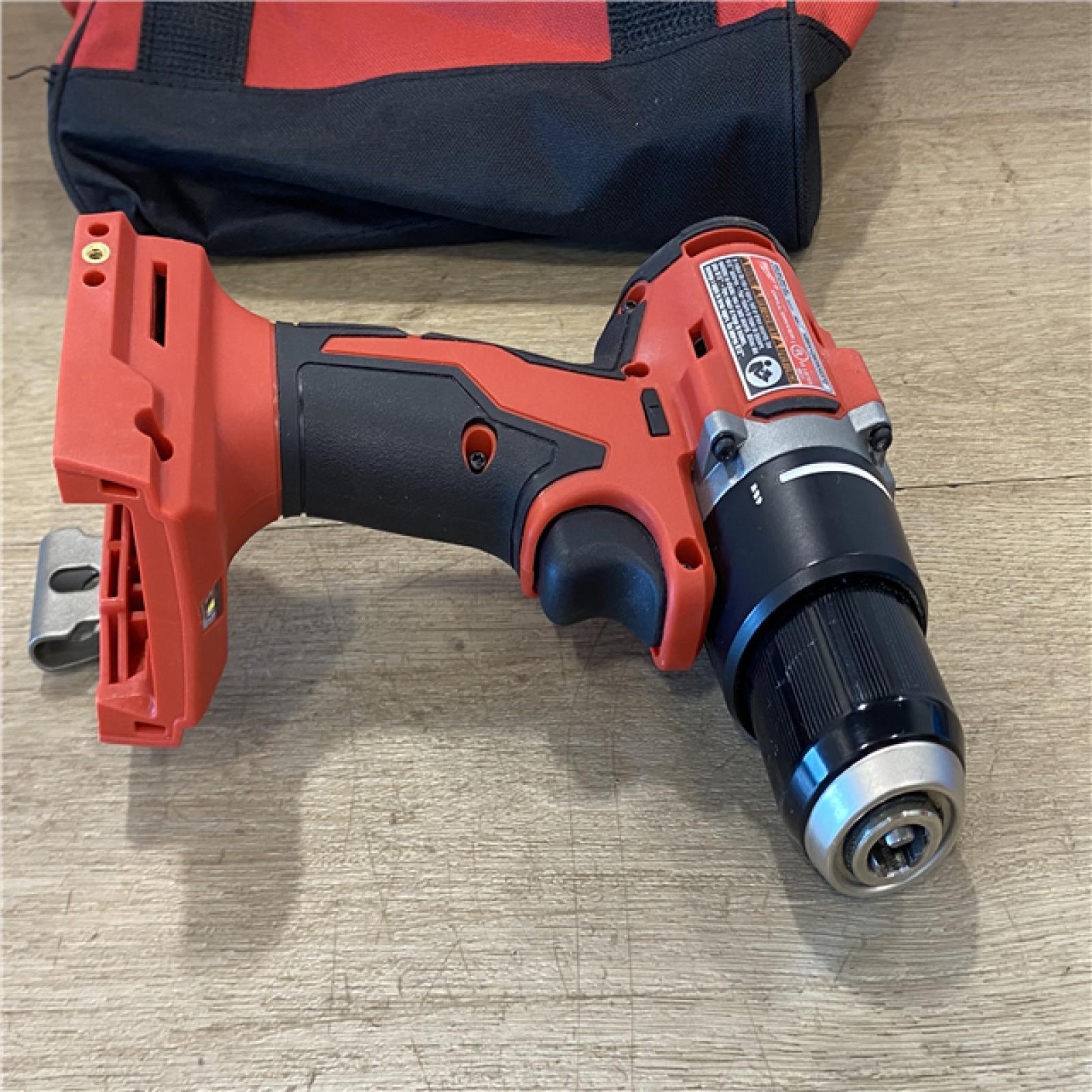 AS-IS Milwaukee 18V Lithium-Ion Brushless Cordless 1/2 in. Compact Drill/Driver with kit