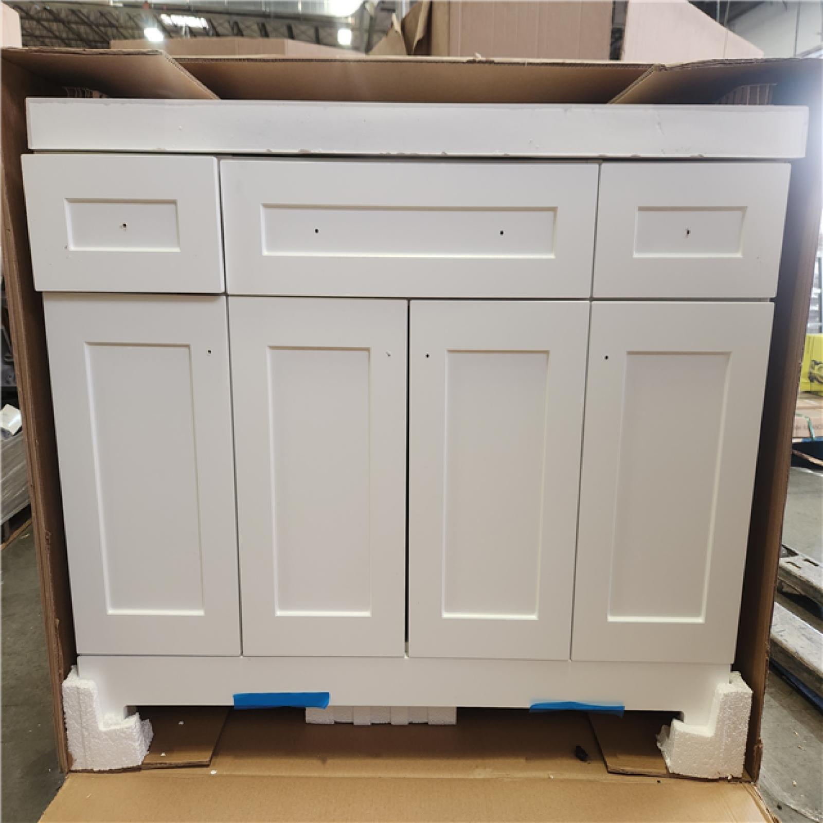 Phoenix NEW Glacier Bay Everdean 49 in. Single Sink White Bath Vanity with White Cultured Marble Top (Assembled)