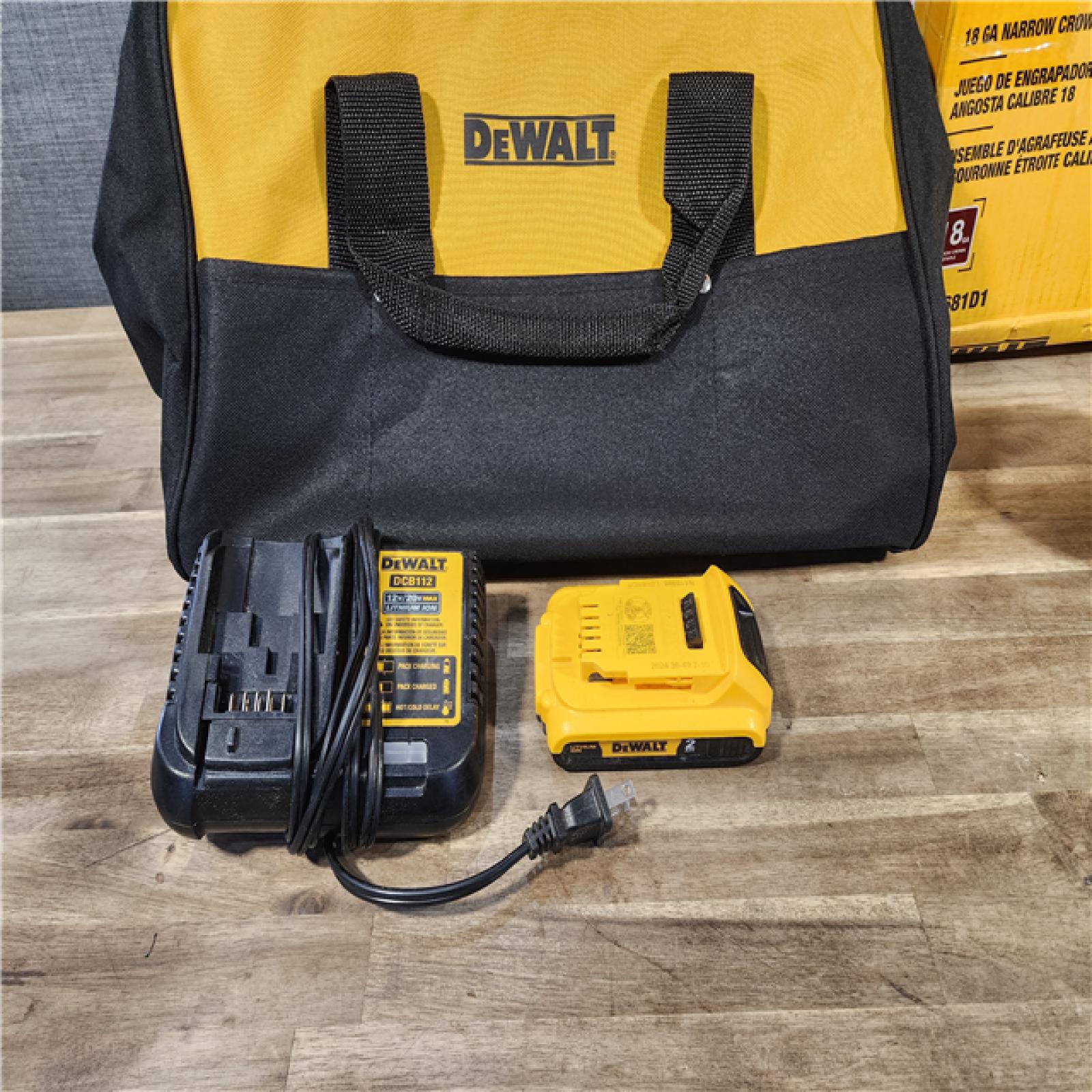 HOUSTON LOCATION - AS-IS DEWALT DCN681D1 20V 18Ga Stapler Kit