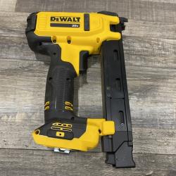 AS-IS DEWALT 20V MAX Lithium-Ion Cordless Cable Stapler Kit