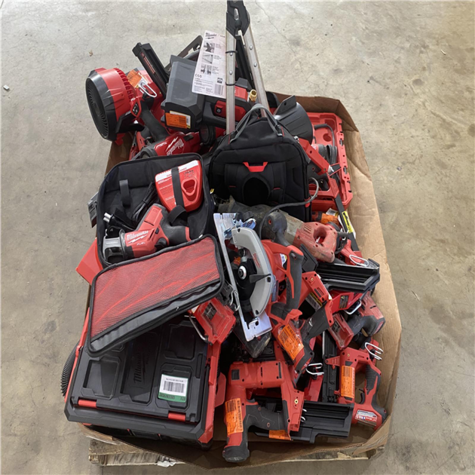 Houston Location AS IS - Tool Pallet
