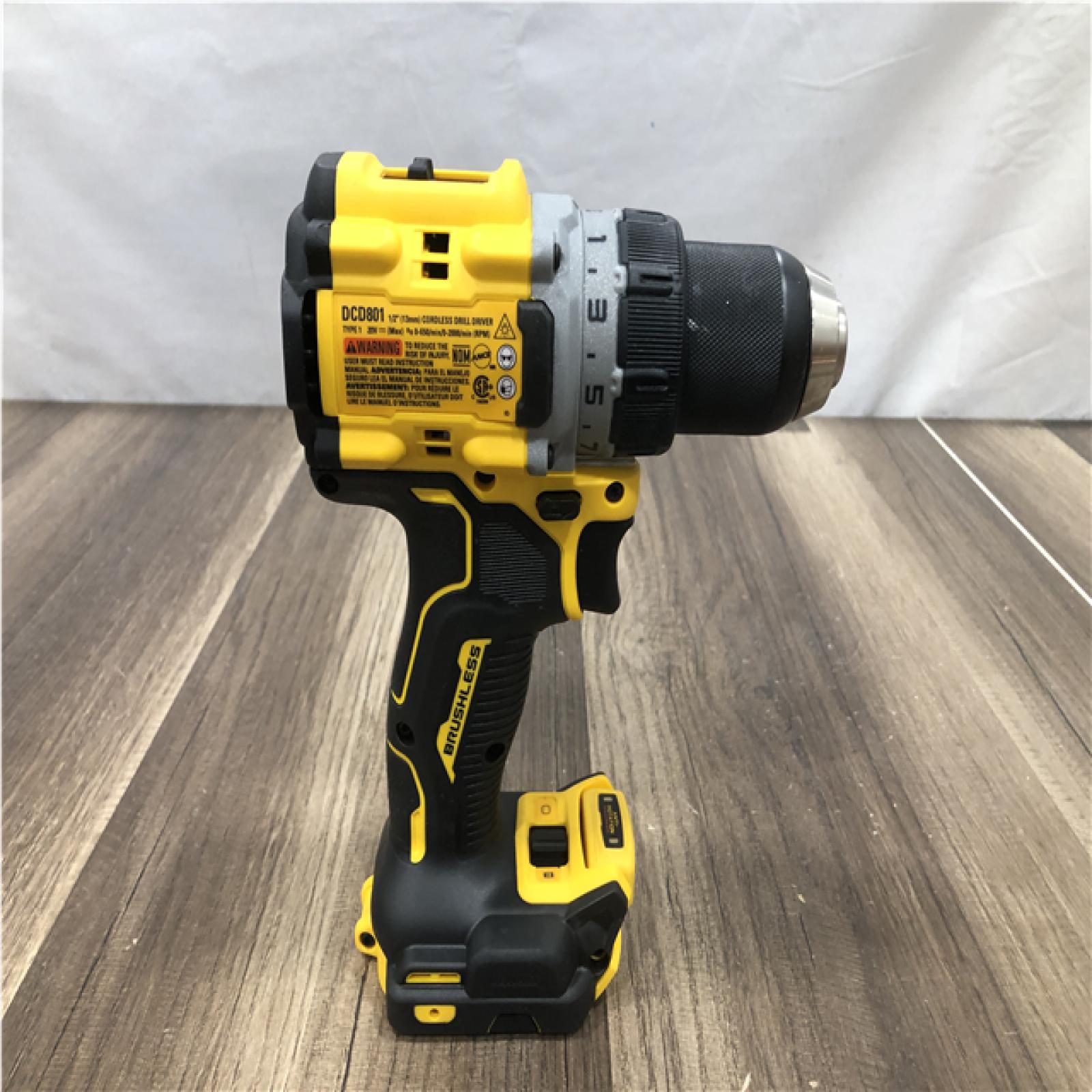 AS-IS DEWALT 20V XR Lithium-Ion Cordless Brushless 1/2 in. Drill/Driver Kit