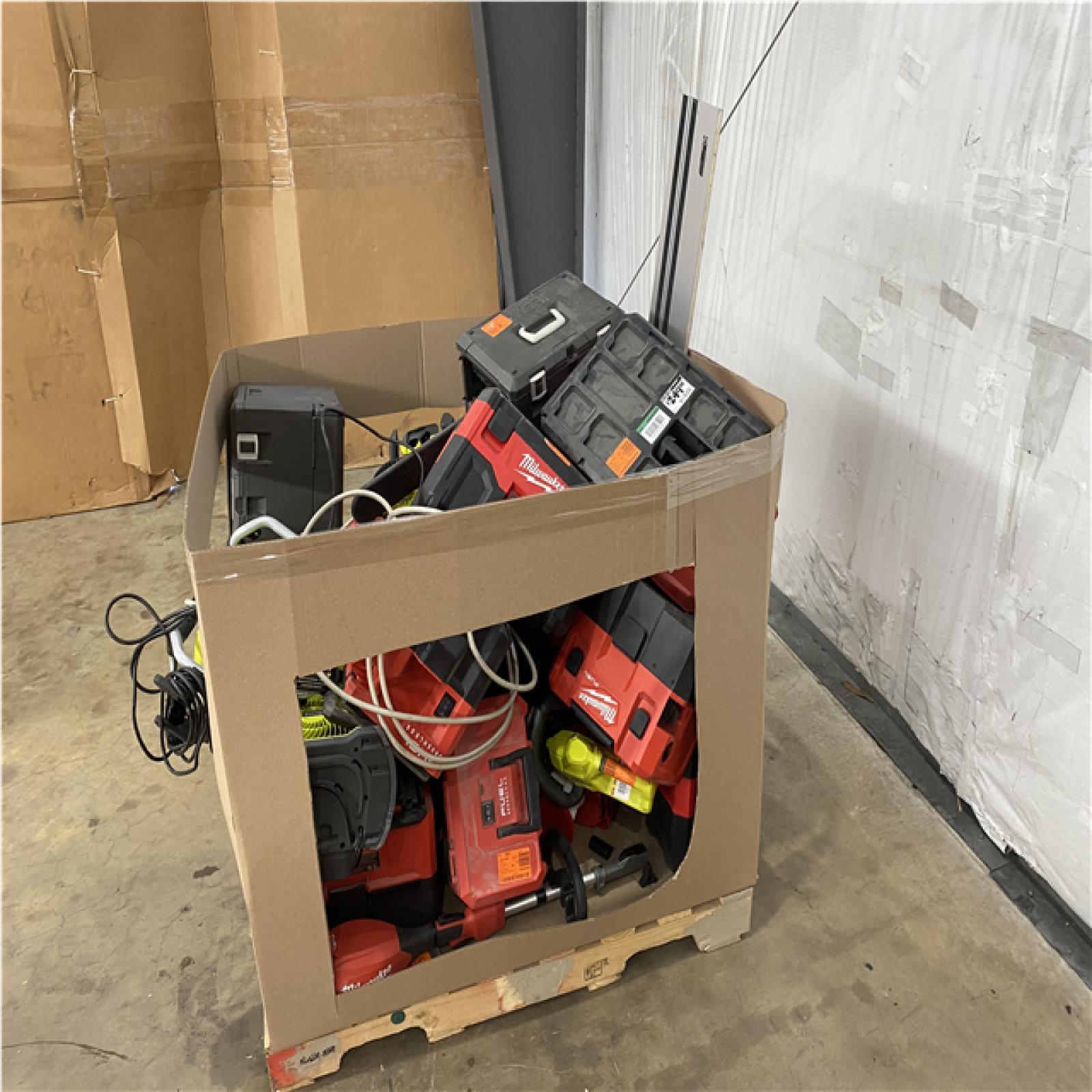 Houston Location - AS-IS Tool Pallet