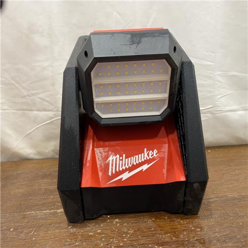 AS-IS Milwaukee M18 ROVER Dual Power Flood Light