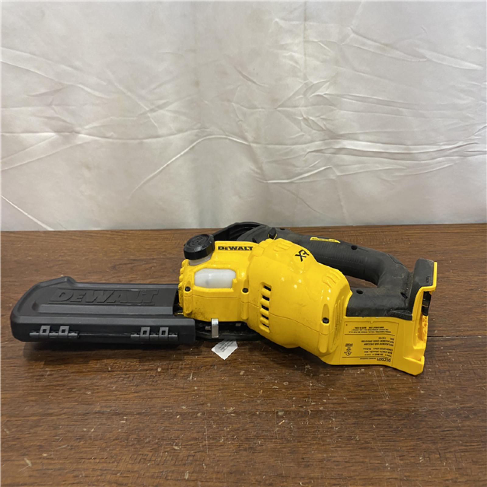 AS-IS 20V MAX 8 in. Brushless Cordless Battery Powered Pruning Chainsaw (Tool Only)