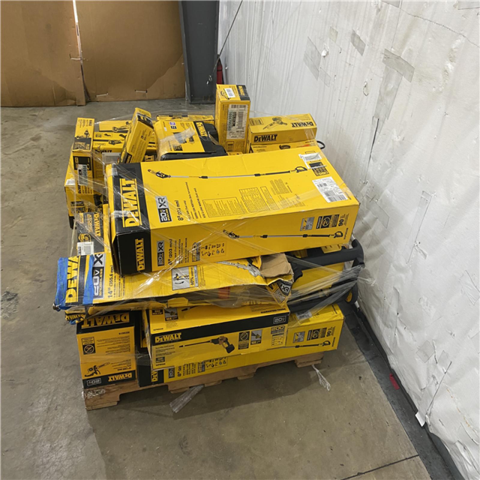 Houston Location AS IS - Tool Pallet