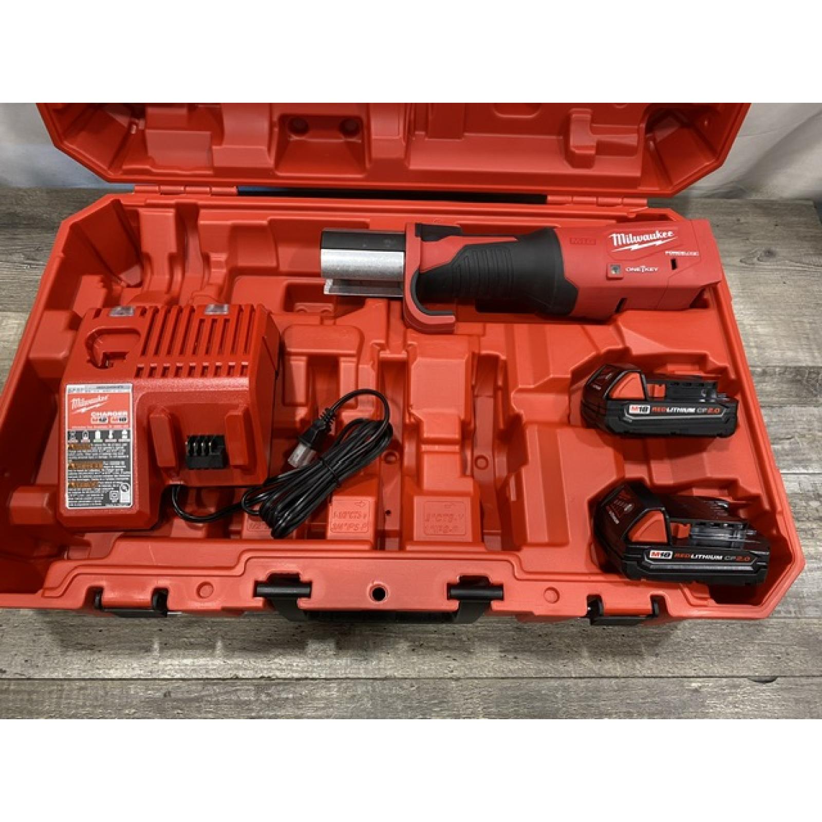 AS-IS Milwaukee 18-Volt Lithium-Ion Brushless Cordless FORCE LOGIC Press Tool (Tool-Only)