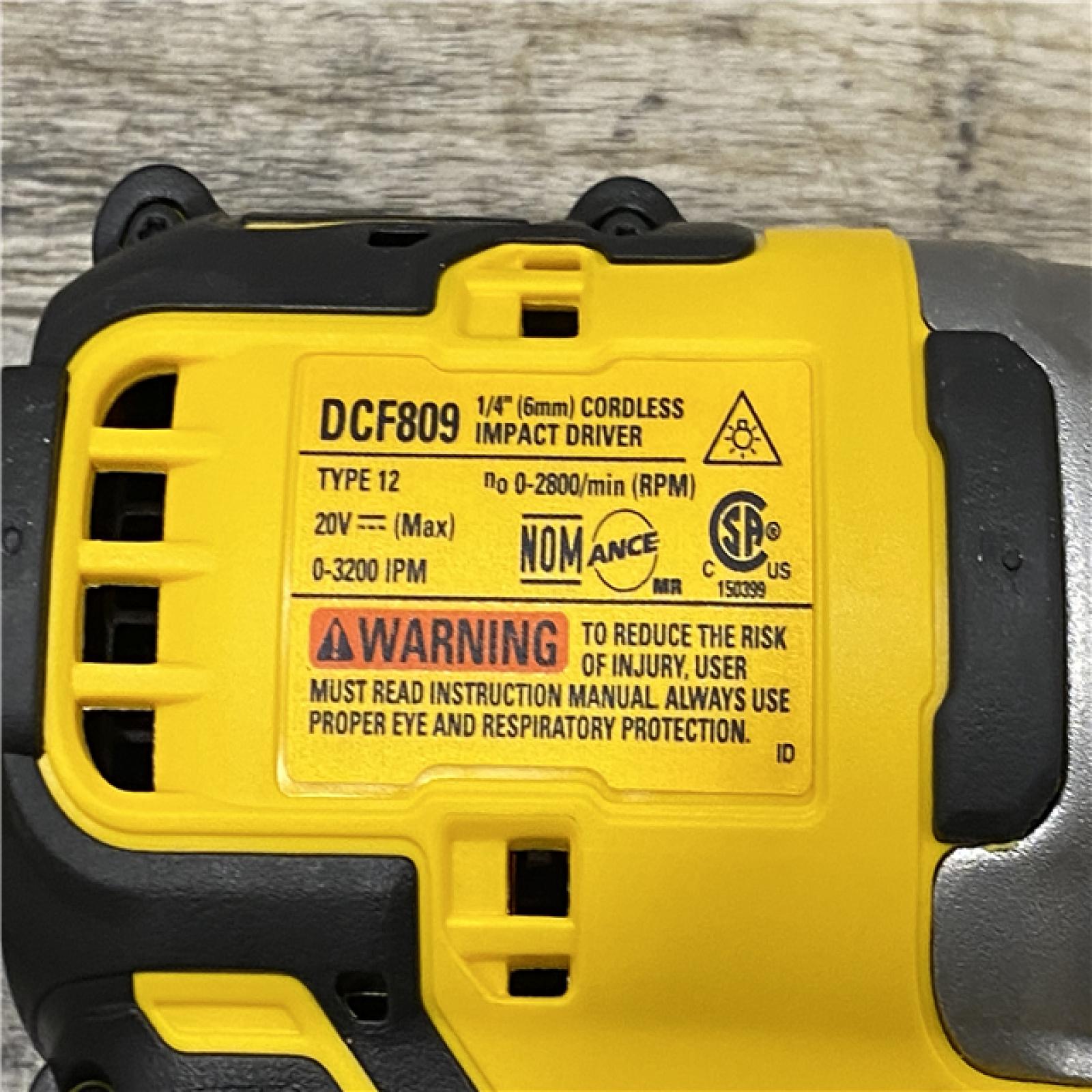 AS-IS DEWALT Atomic 20V Max Lithium-Ion Brushless Cordless Compact 1/4 in. Impact Driver Kit