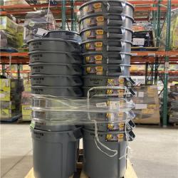DALLAS LOCATION - Rubbermaid Brute 32 Gal. Gray Plastic Round Container (43 UNITS)