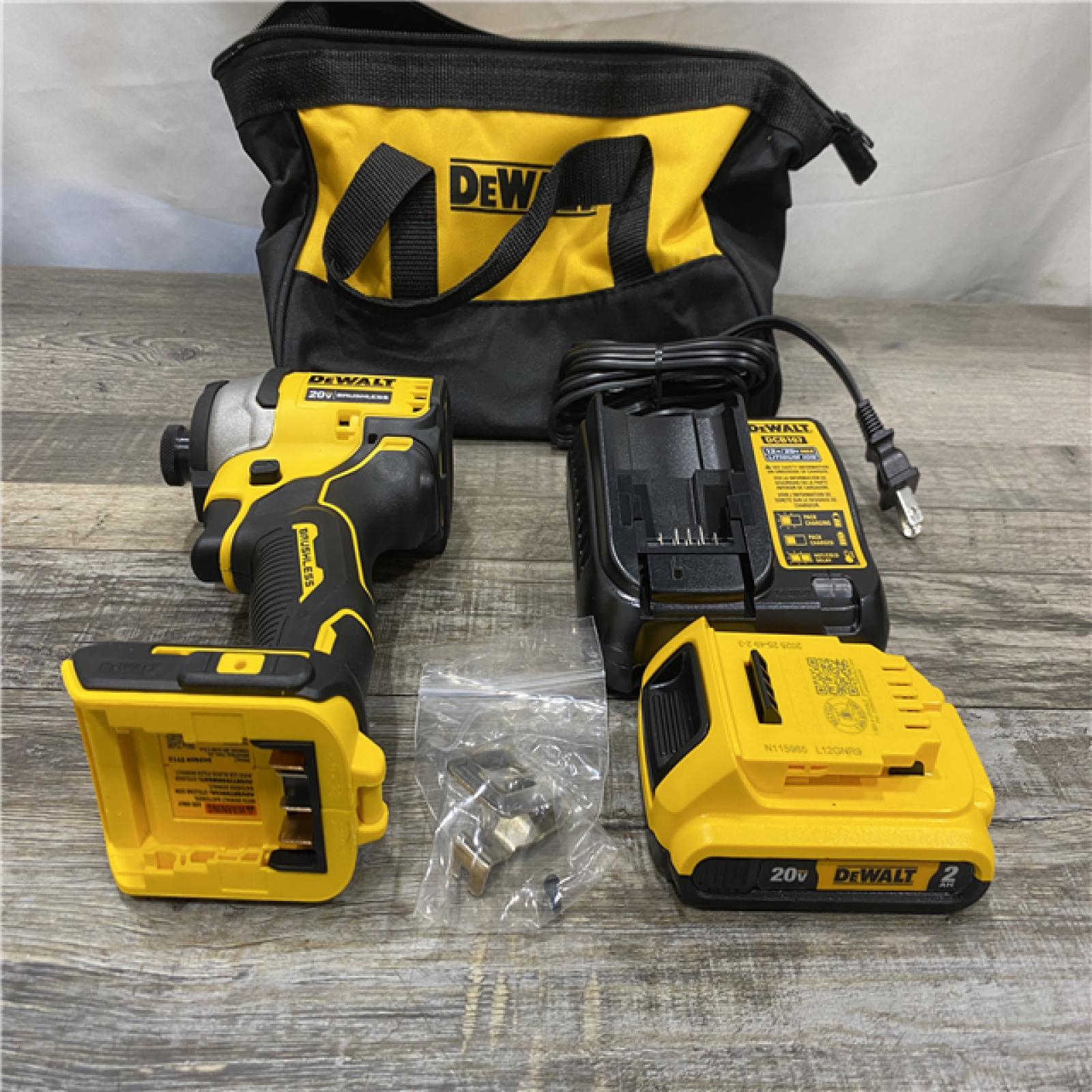 LIKE NEW - DEWALT Atomic 20V Max Lithium-Ion Brushless Cordless Compact 1/4 in. Impact Driver Kit