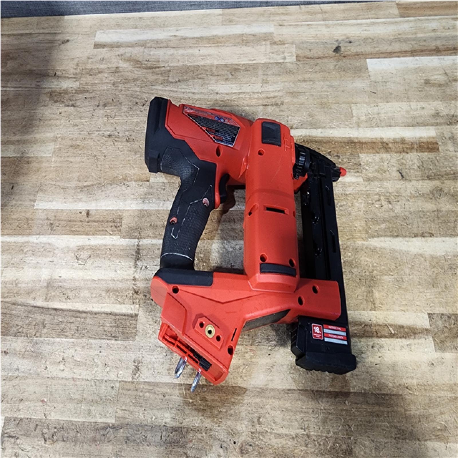 Houston Location AS-IS Milwaukee FUEL 18-Volt Lithium-Ion Brushless Cordless 18-Gauge 1/4 in. Narrow Crown Stapler (Tool-Only)